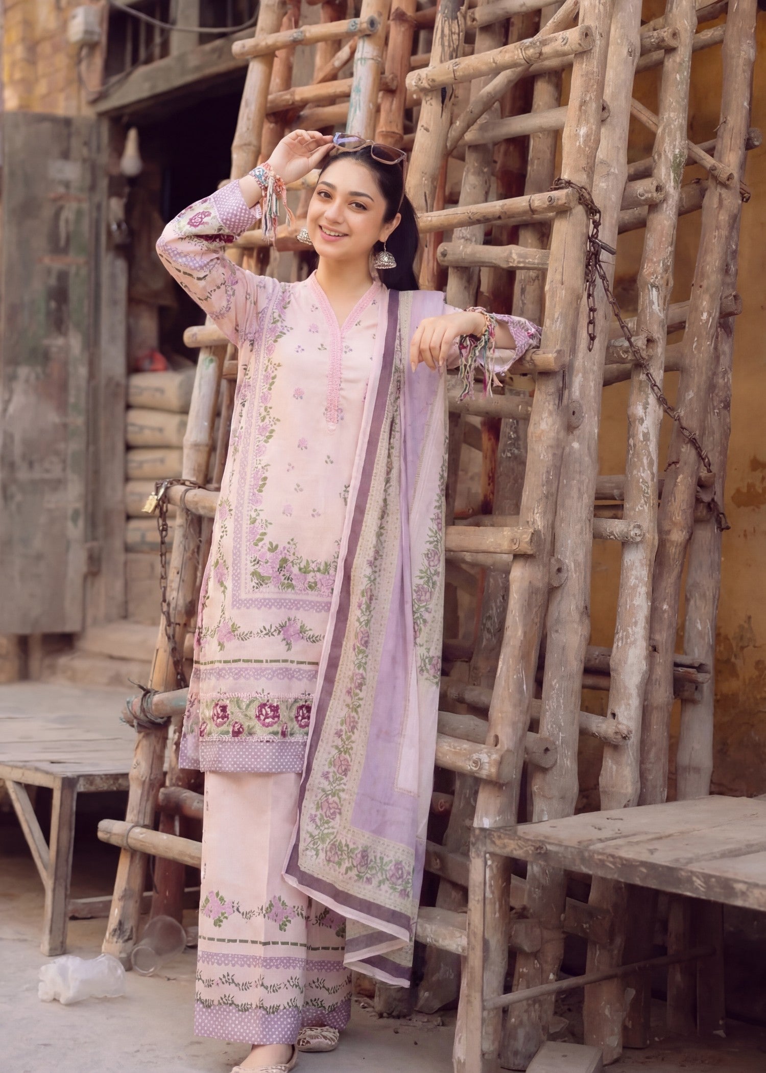 textured lawn Kurta Set in Blush pink