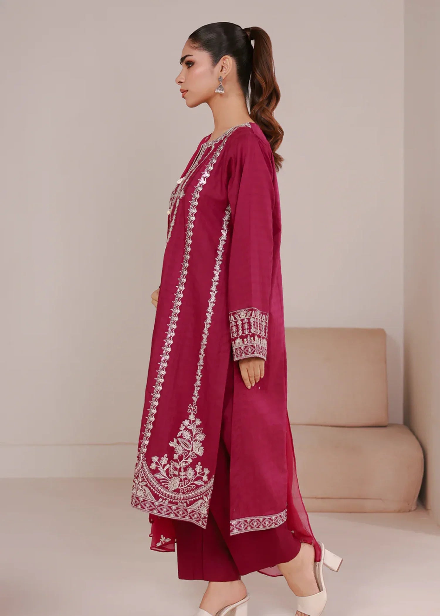 lawn Kurta Set in Magenta