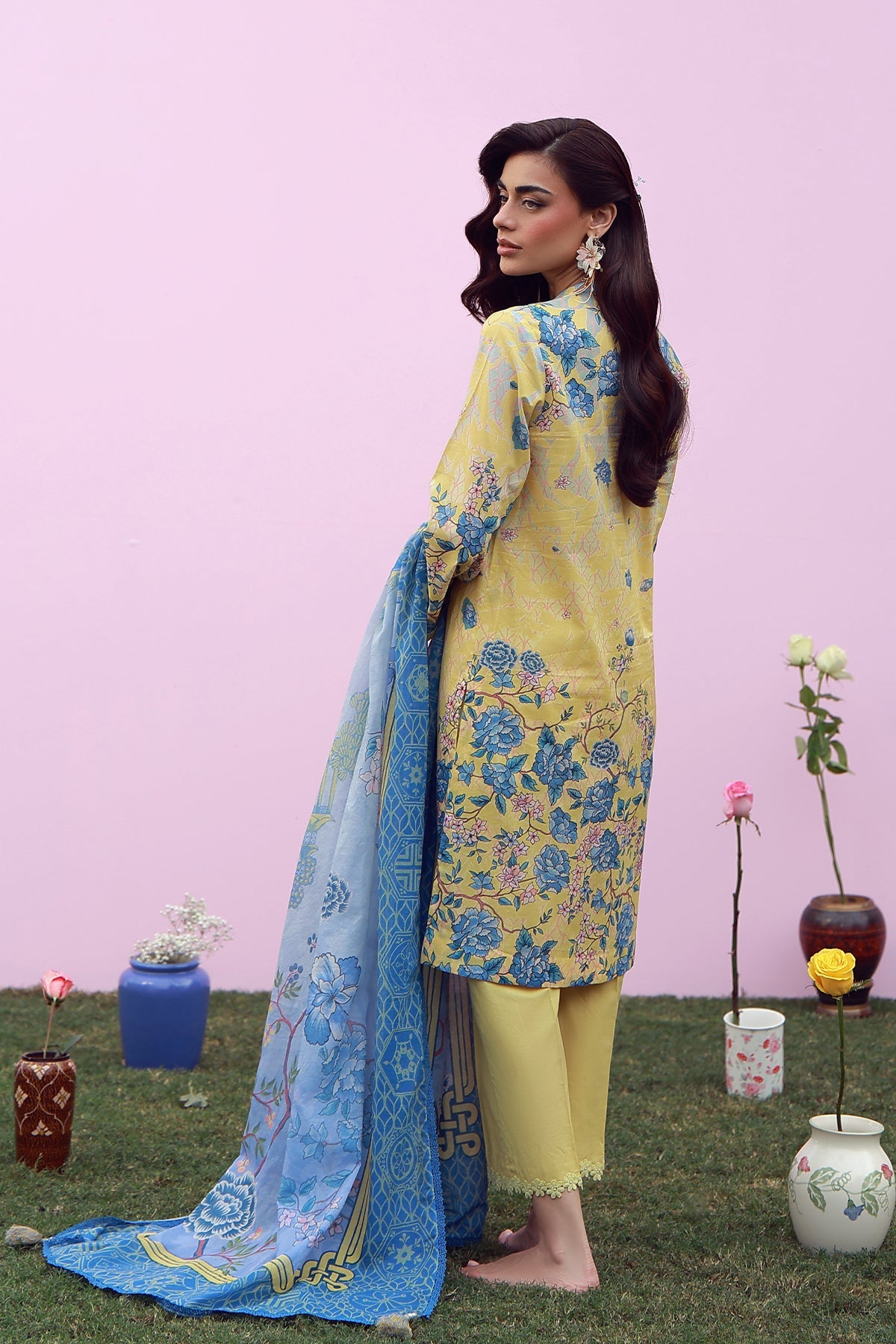 Mirha Lawn – Butter Swirl