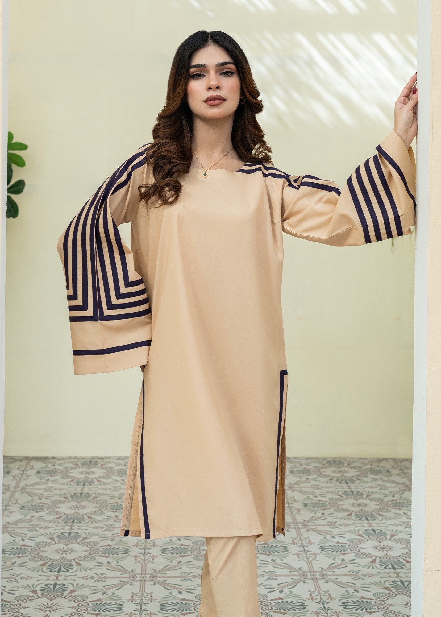wash & wear Kurta Set in Apricot orange