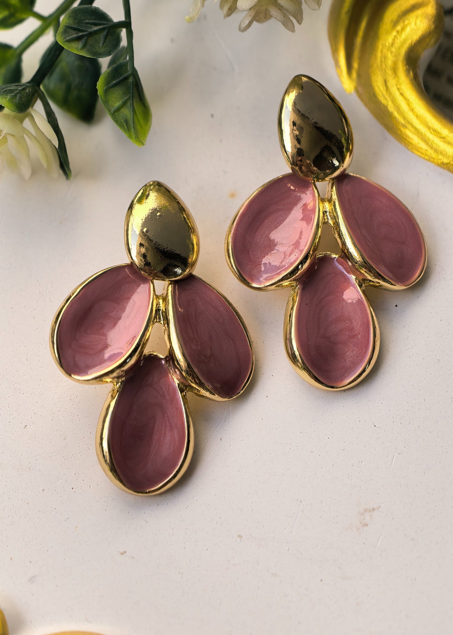 Earrings in Mauve pink Color by - Trendy Women Earrings GES1557