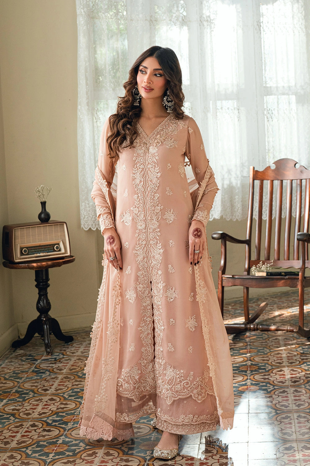 bemberg crinkle chiffon Kurta Set in Tea rose pink