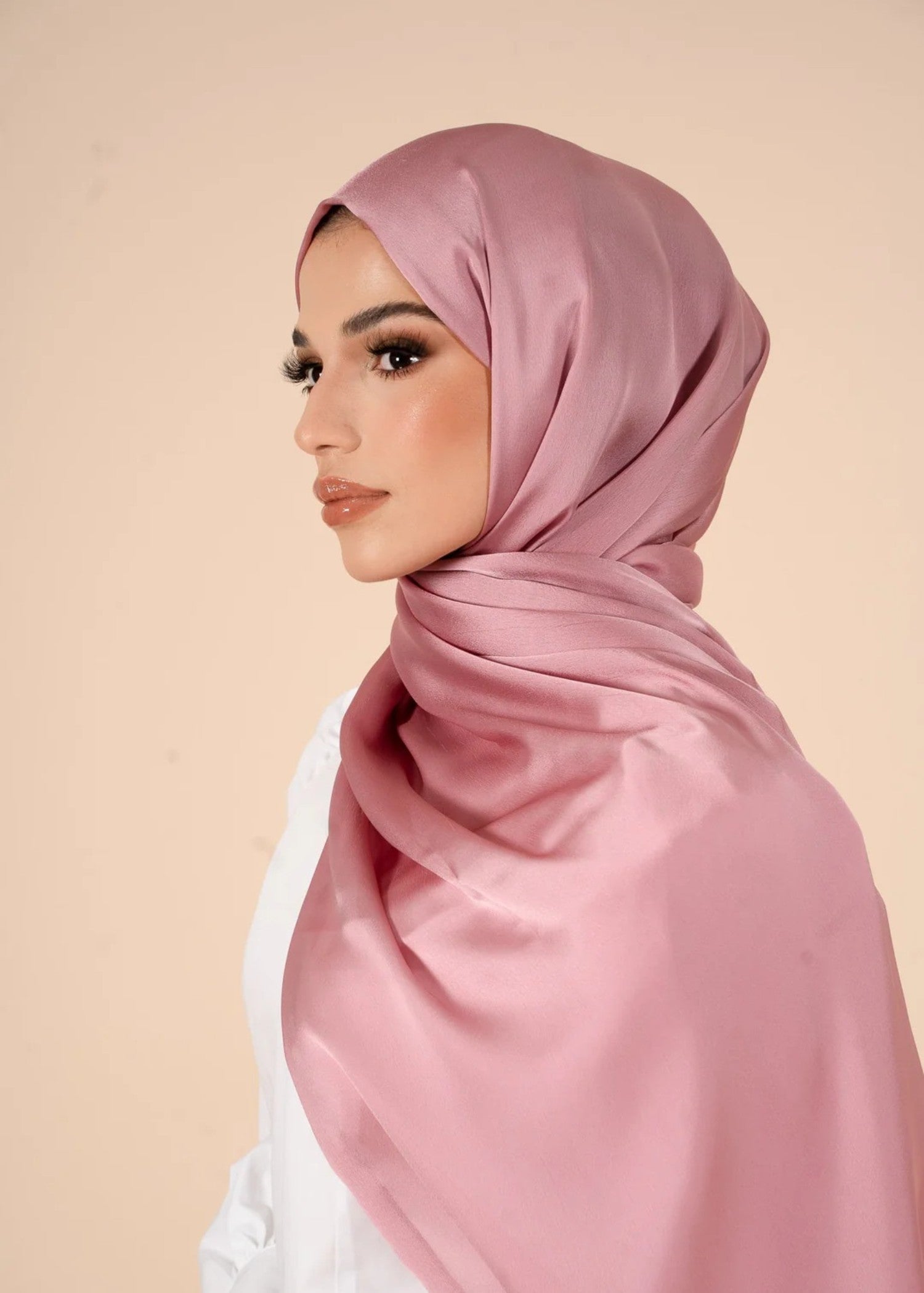 silk Hijab in Pastel pink