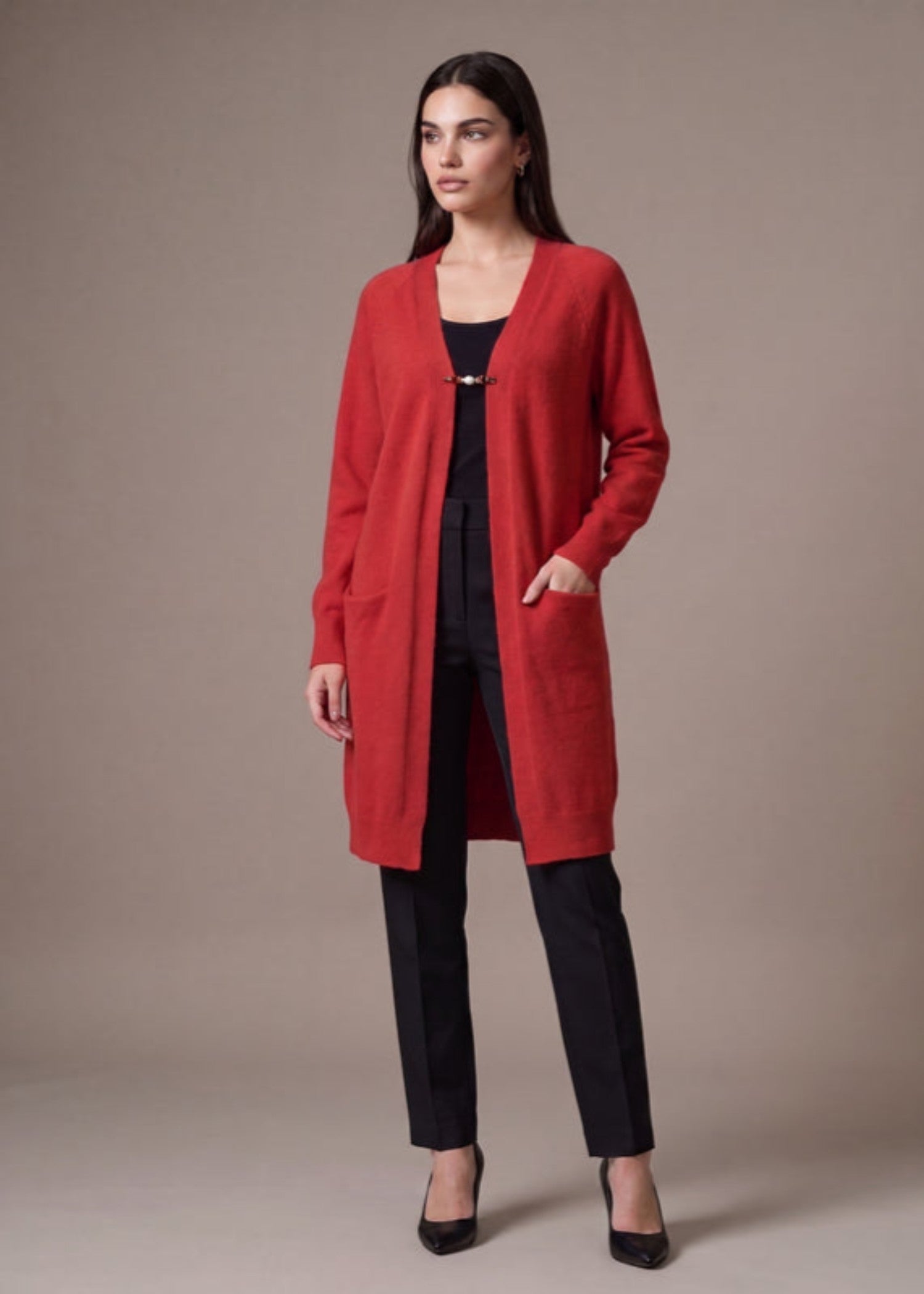 wool Cardigan in Blood red
