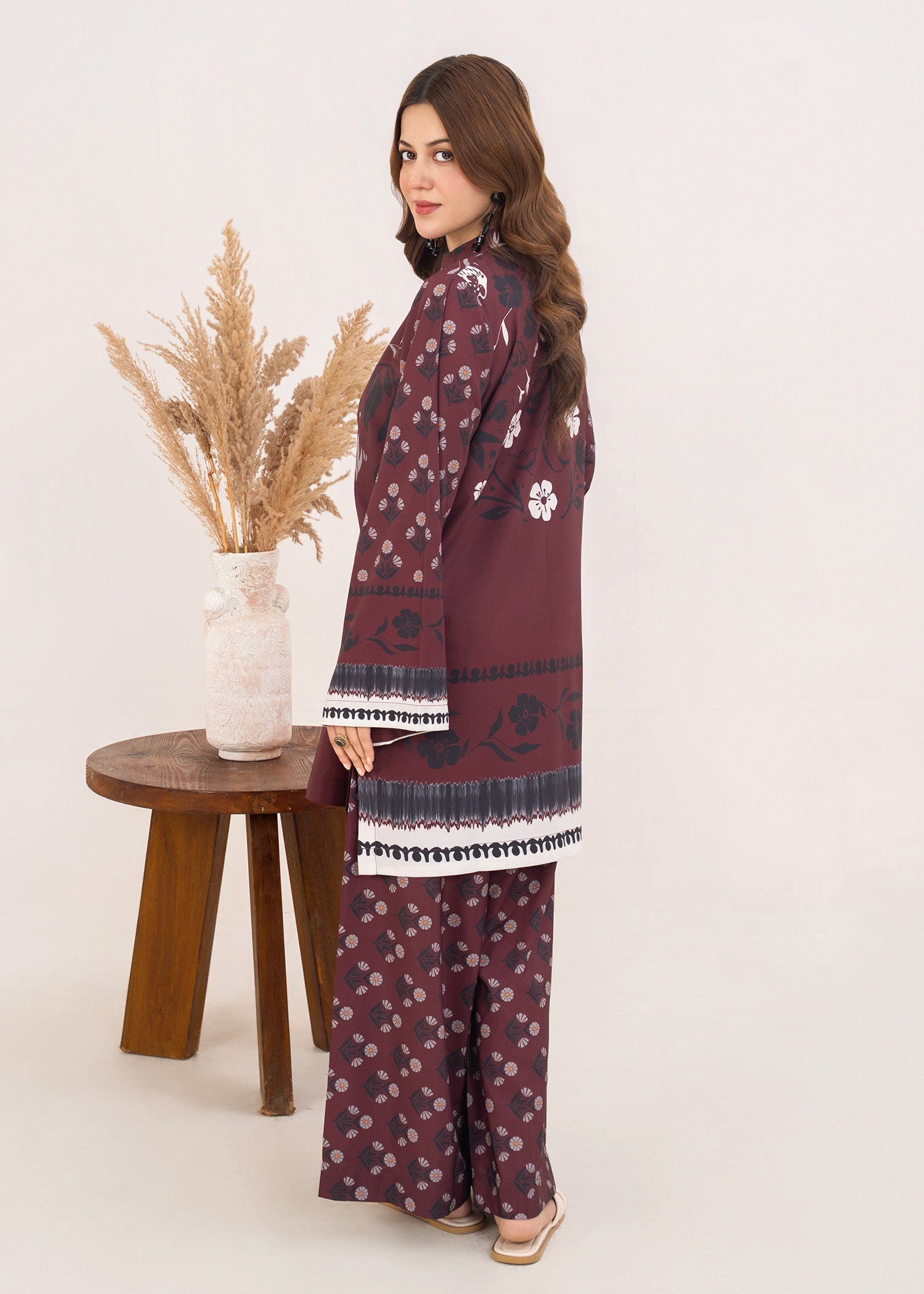 grip Kurta Set in Brown