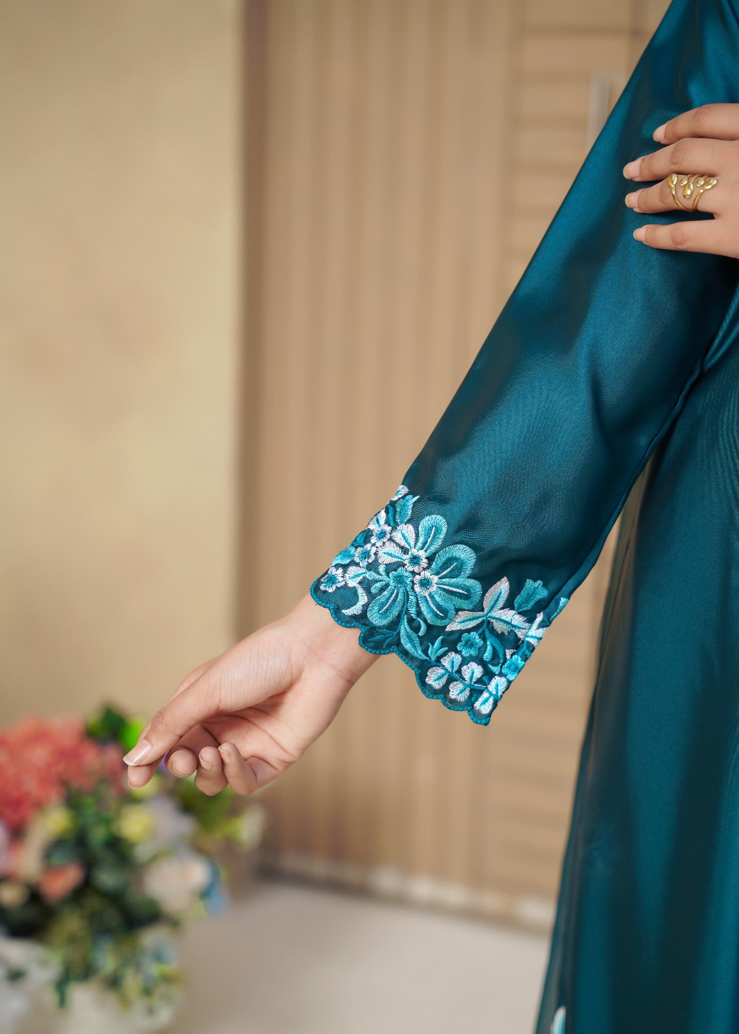 silk Kaftan in Bondi blue