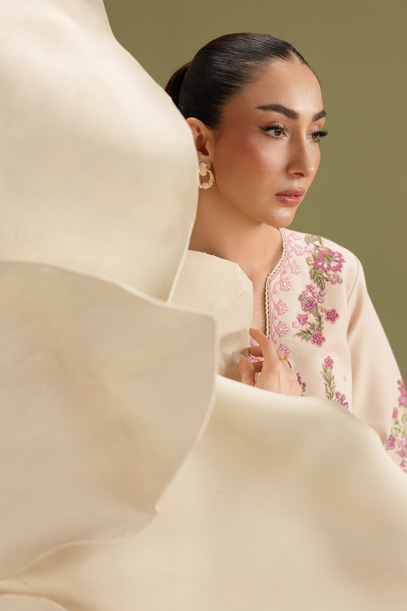Jahaan Lawn Edit – J-08