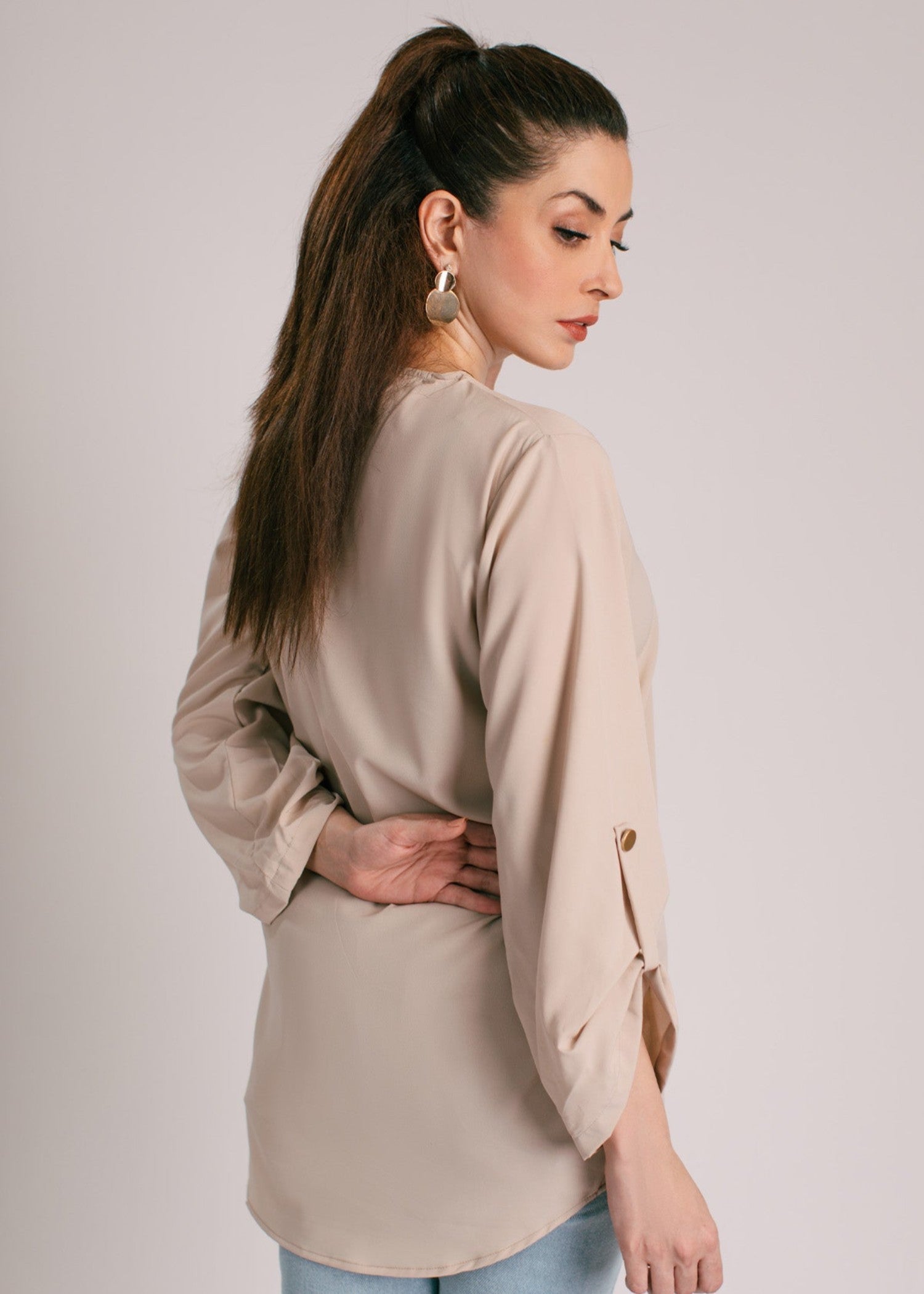 crepe Top in Beige