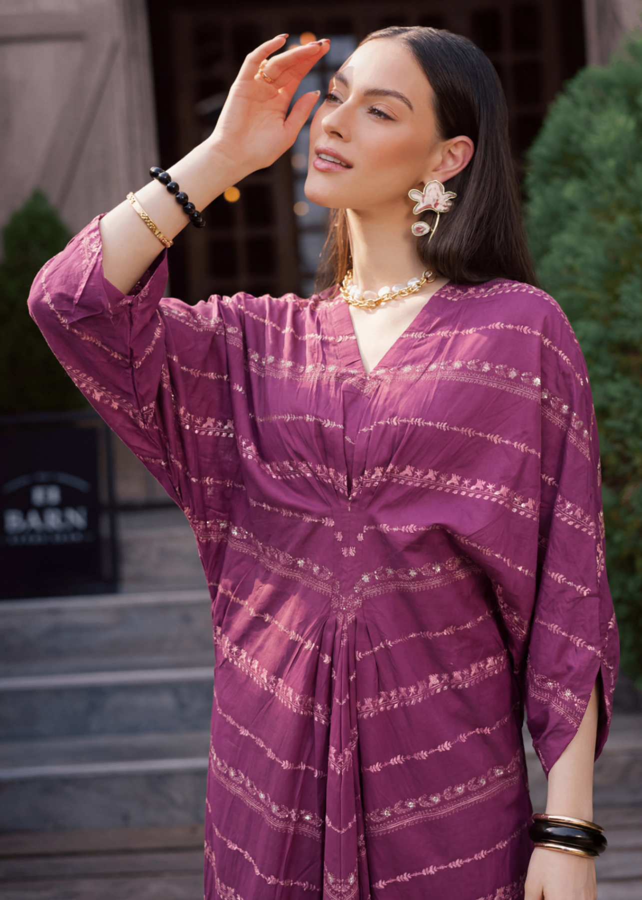 lawn Kaftan in Magenta haze