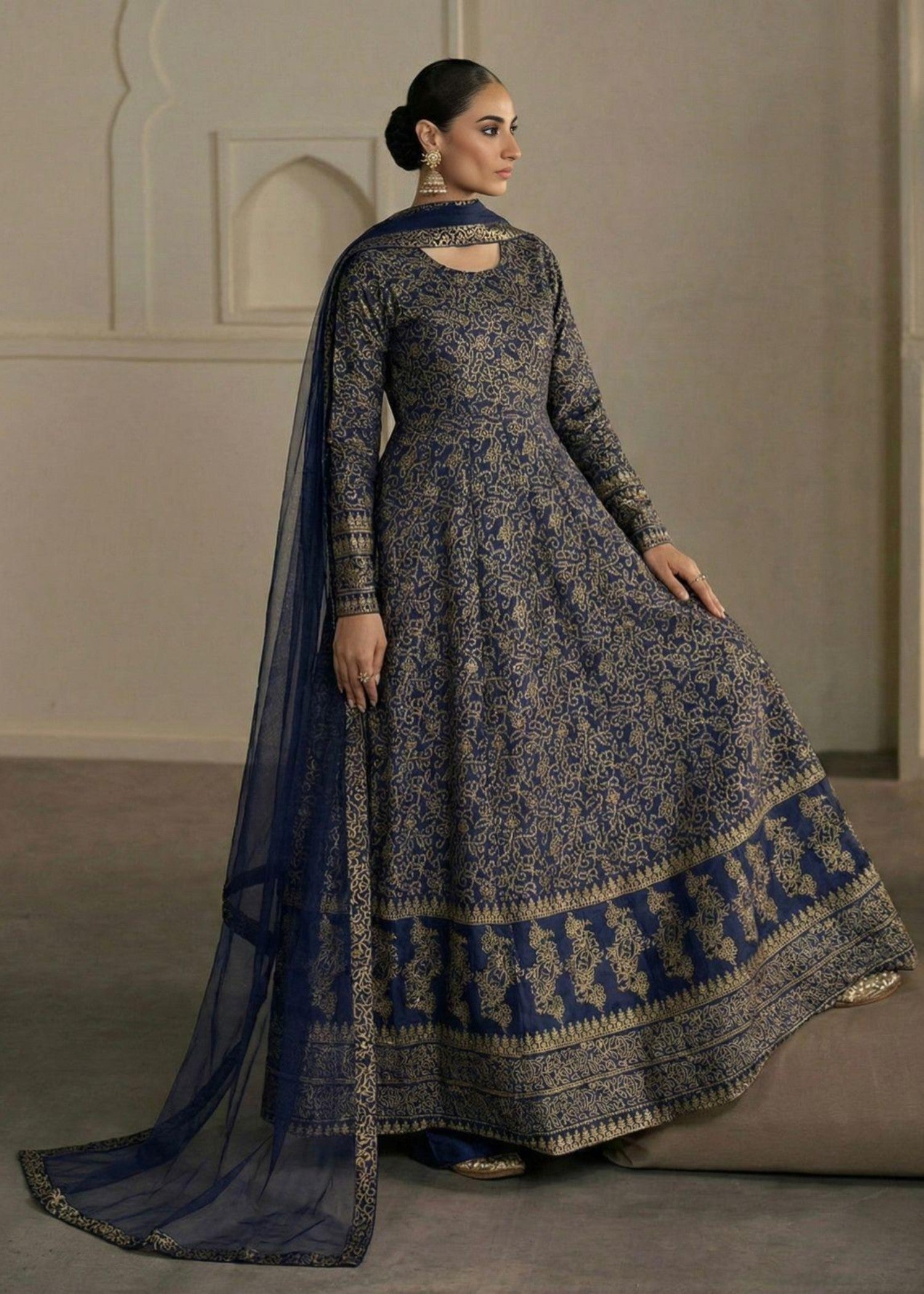 kattan silk Maxi in Navy blue