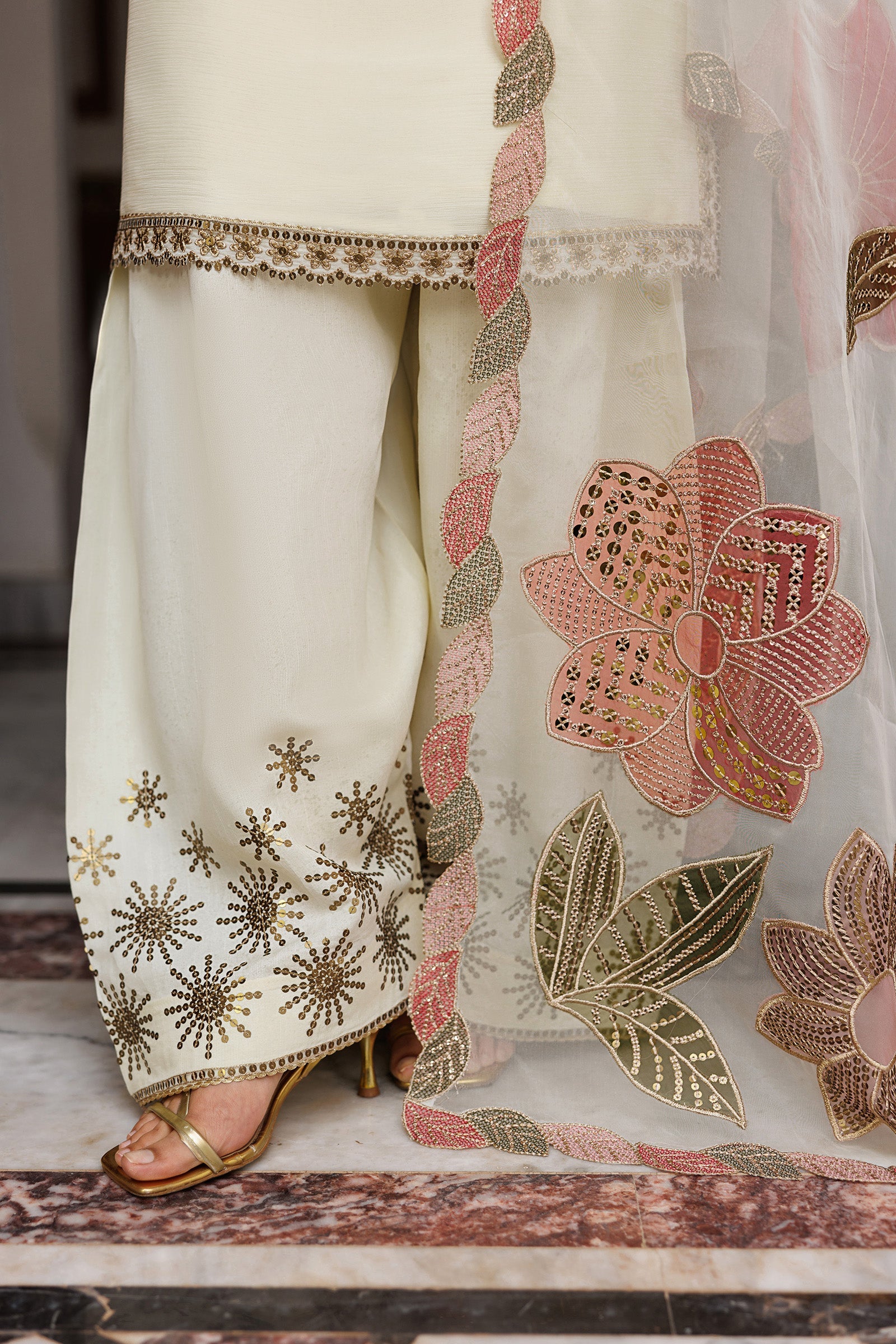 Nourah Formals – AMANI