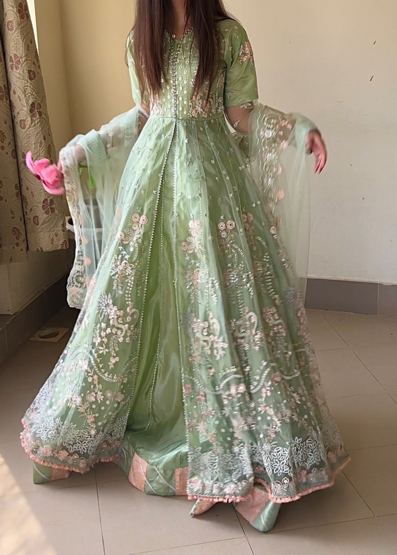 polyester net Maxi in Pistachio green