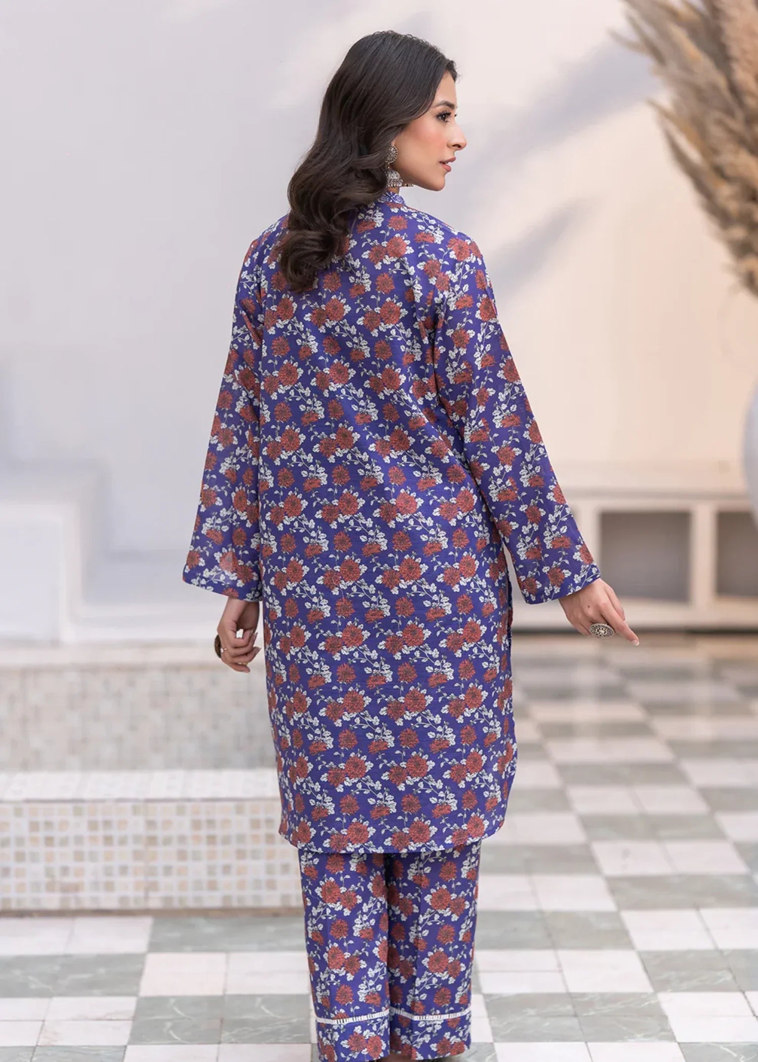 khaddar Unstitched in Purple