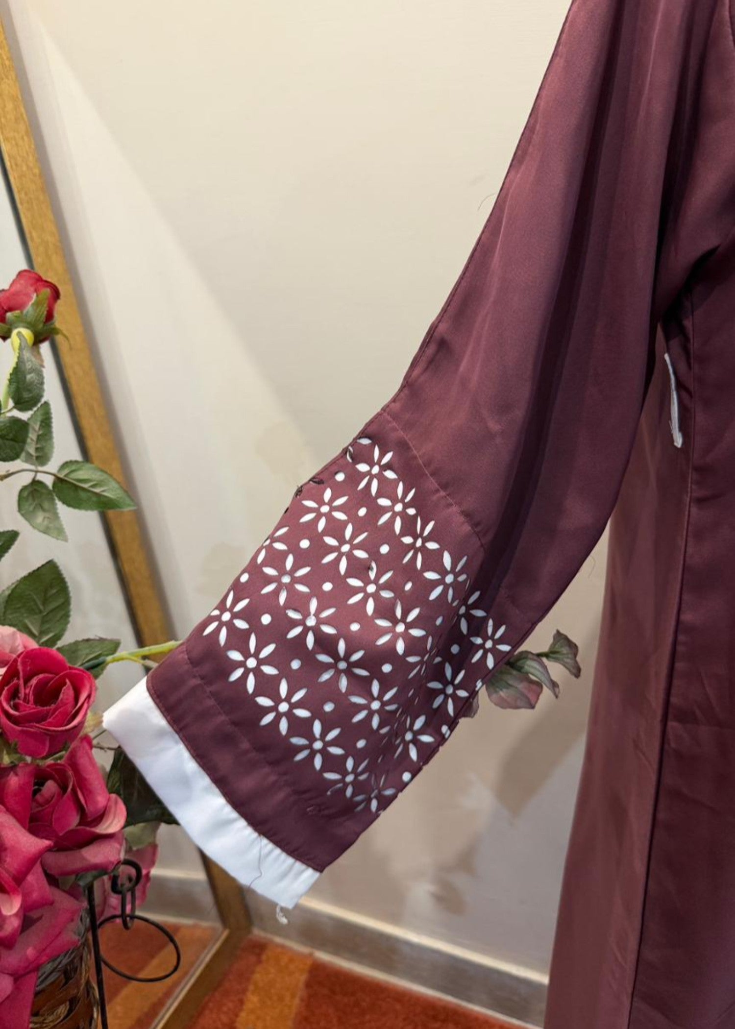 nidha blend Abaya in Magenta haze