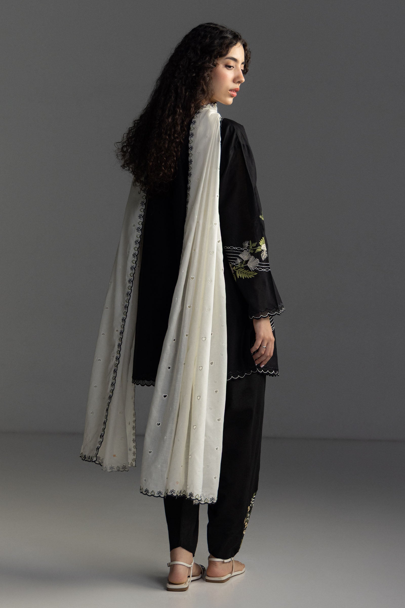 Coco Lawn Edit – Evia-9A