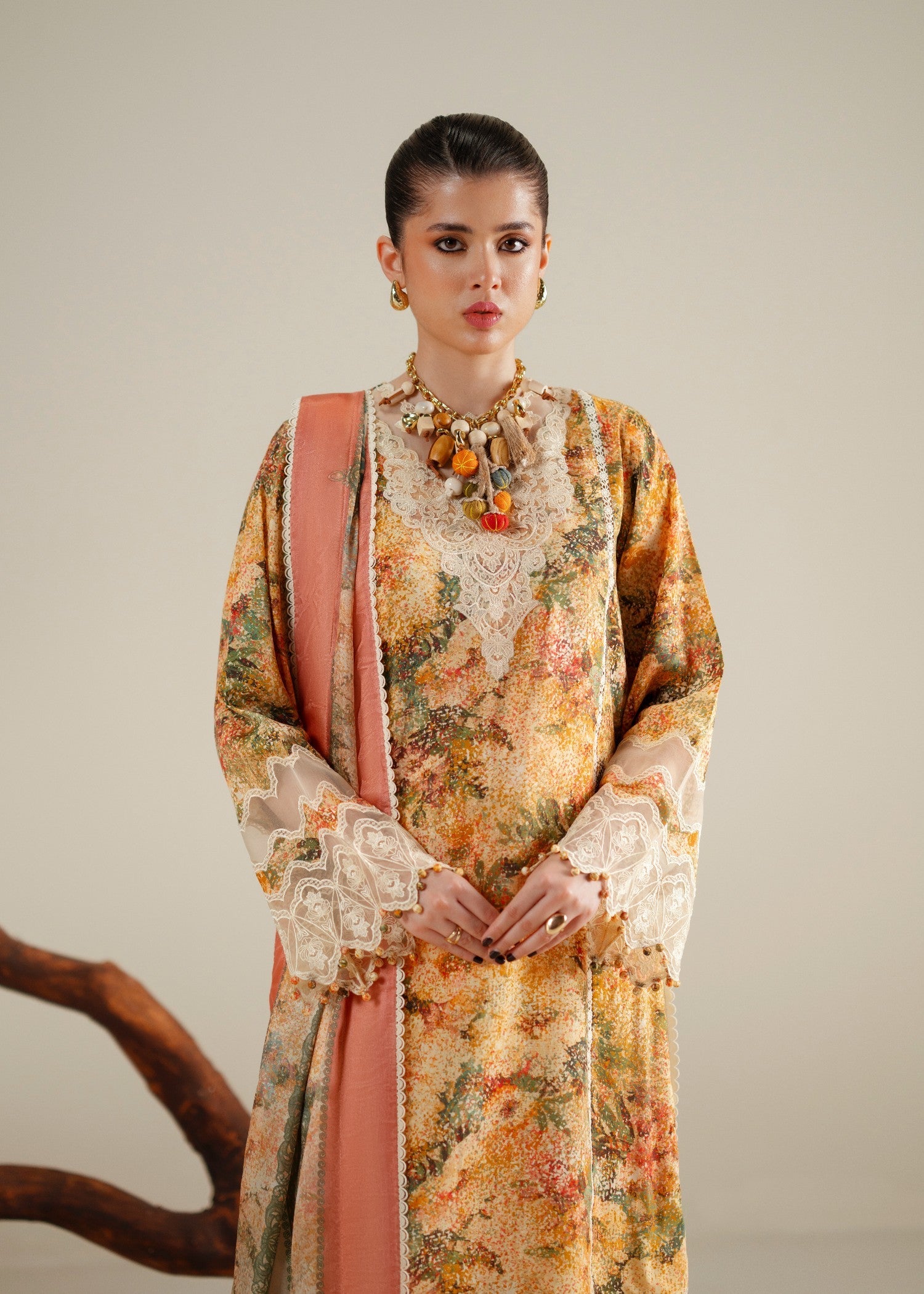 viscose Unstitched in Off-white, yellow