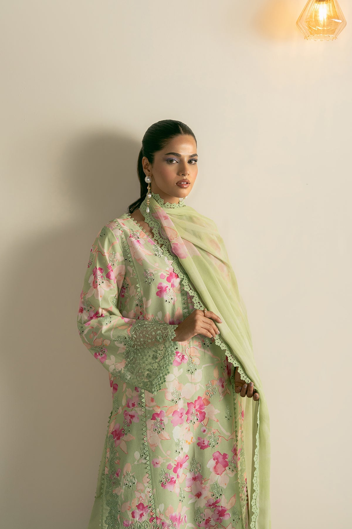 Zephyr Lawn – Nisa
