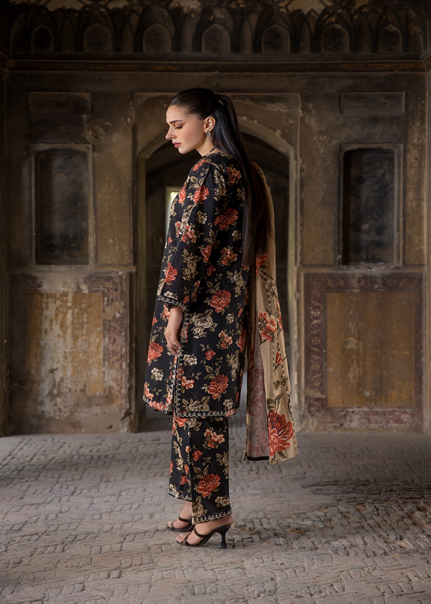 khaddar Kurta Set in Jet black