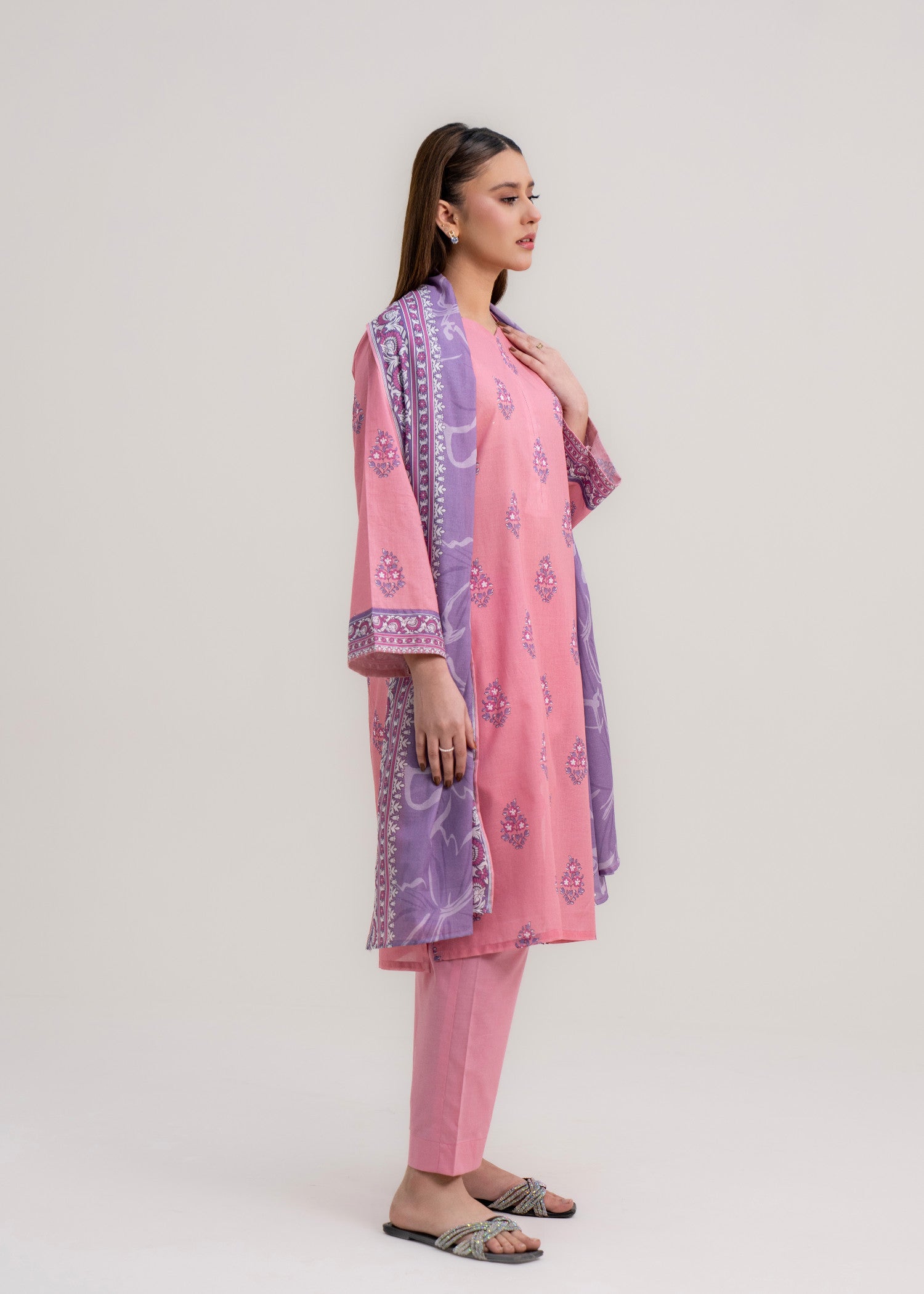 lawn Unstitched in Lilac, salmon pink