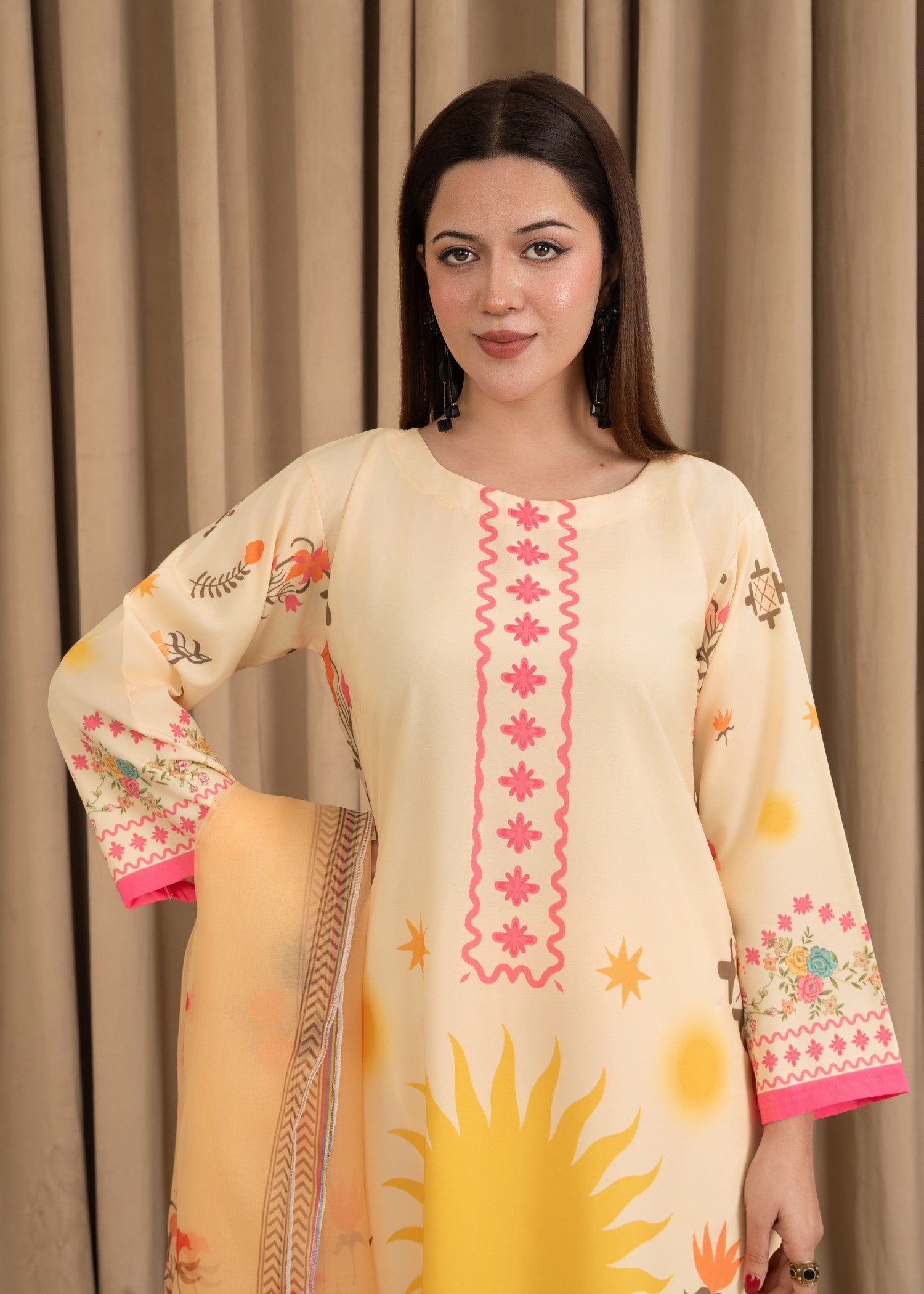 silk crepe Kurta Set in Cream