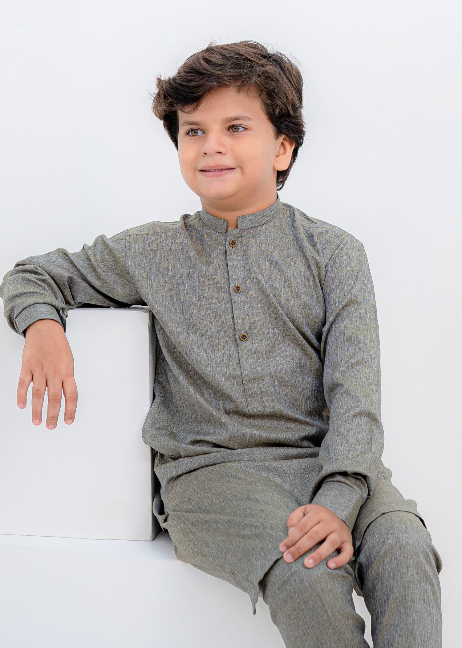 textured wash & wear Kurta Set in Grey