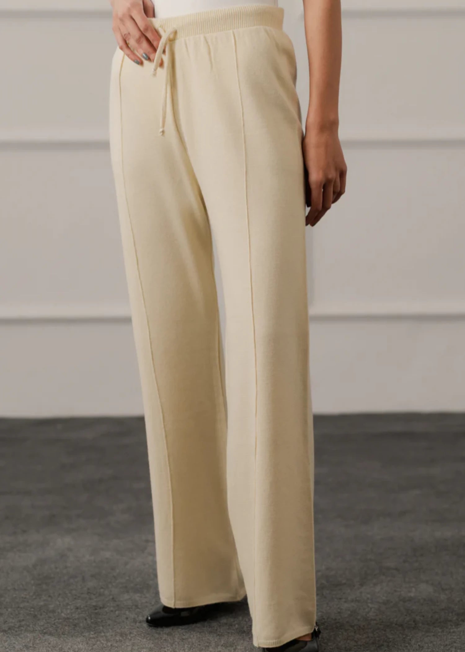 cotton Trousers in Cream