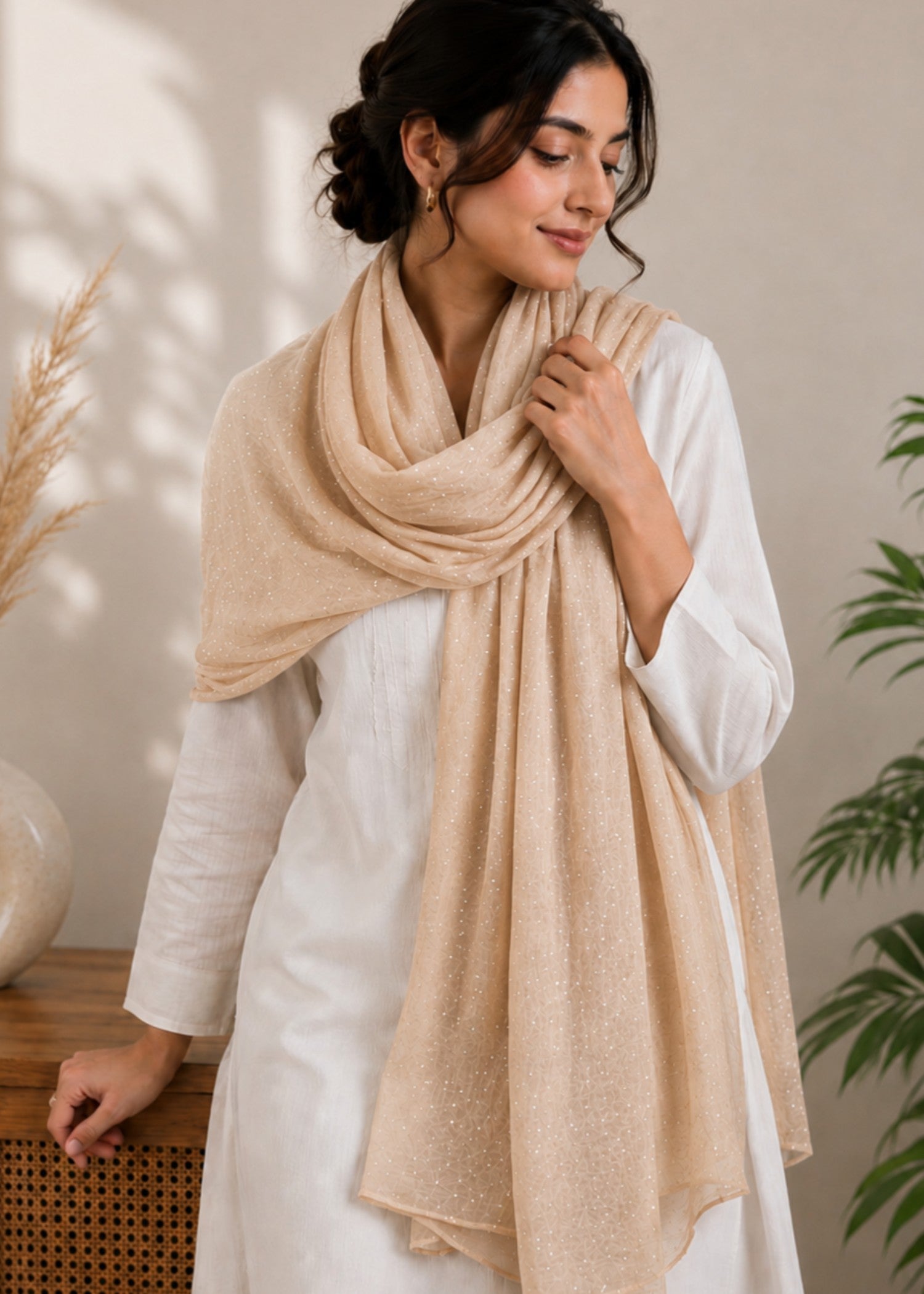 slub lawn Hijab in Cream