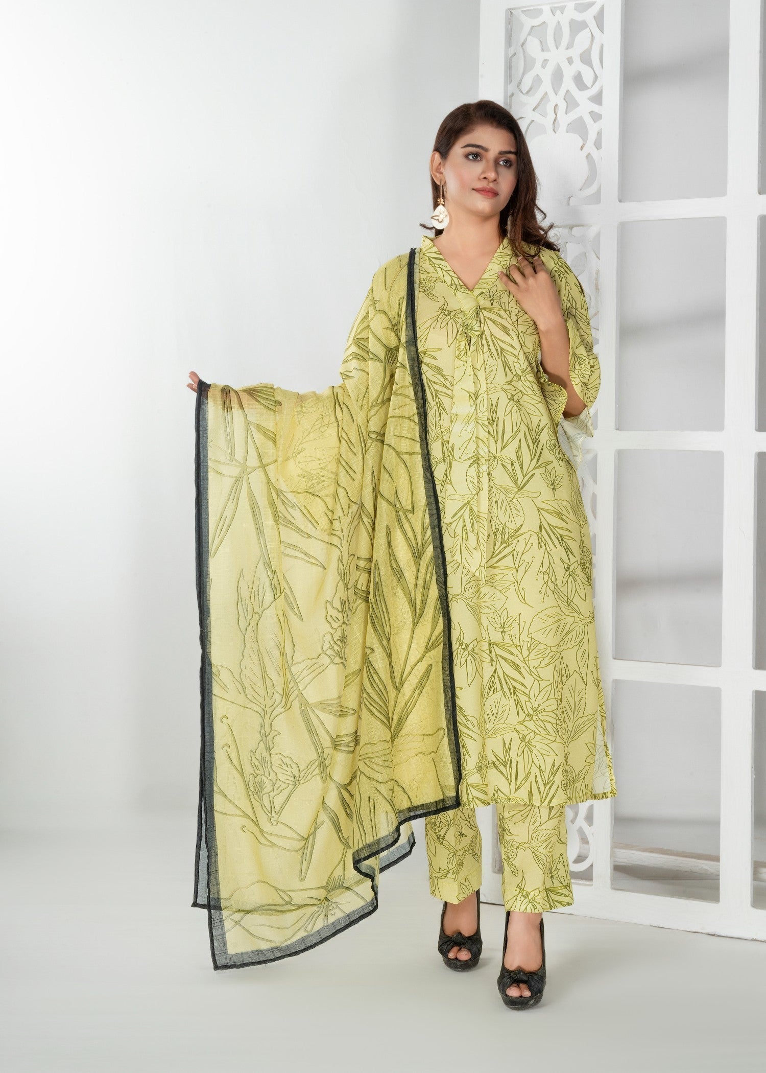 cotton Kurta Set in Yellow green