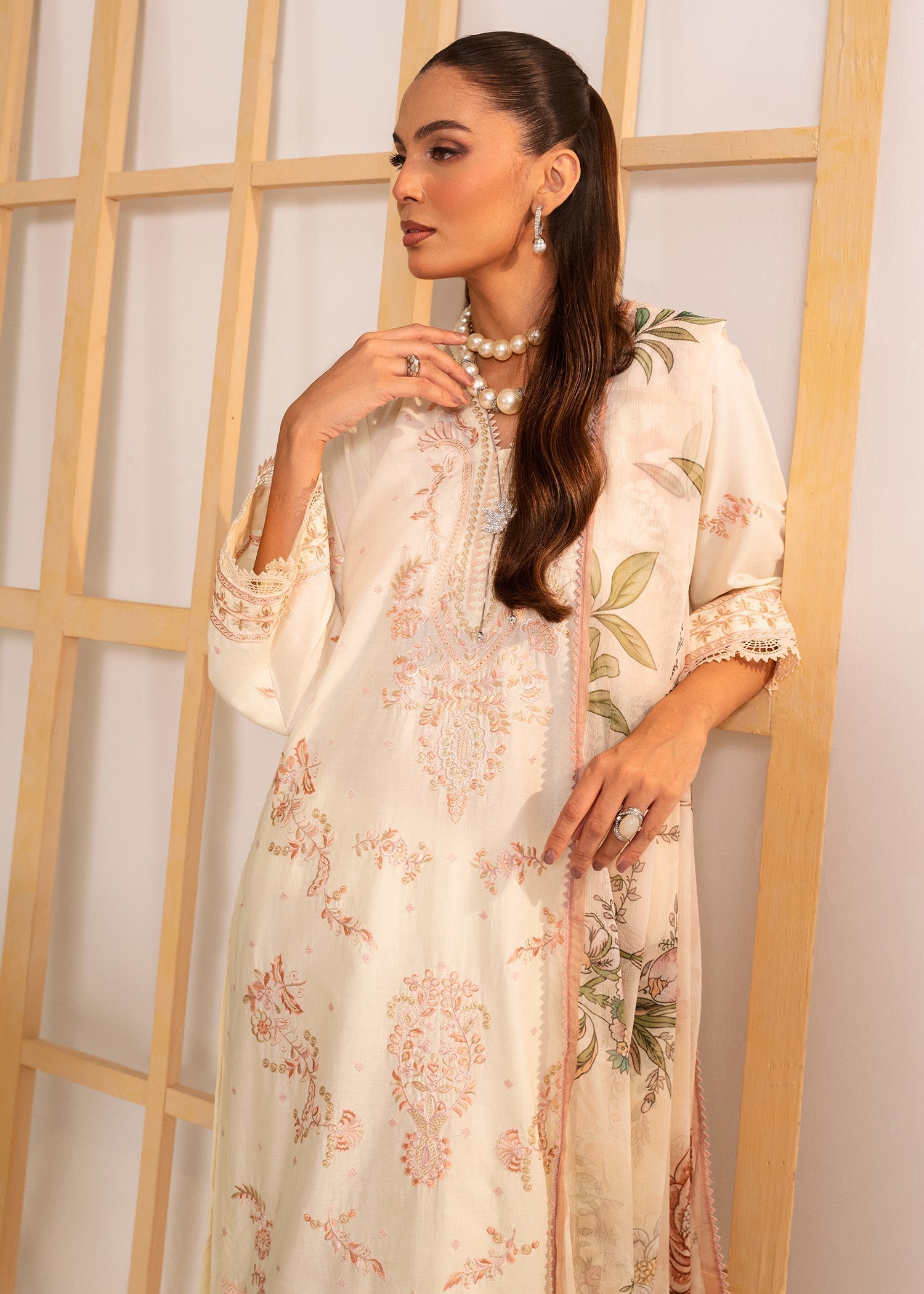 cambric cotton Kurta Set in Off-white