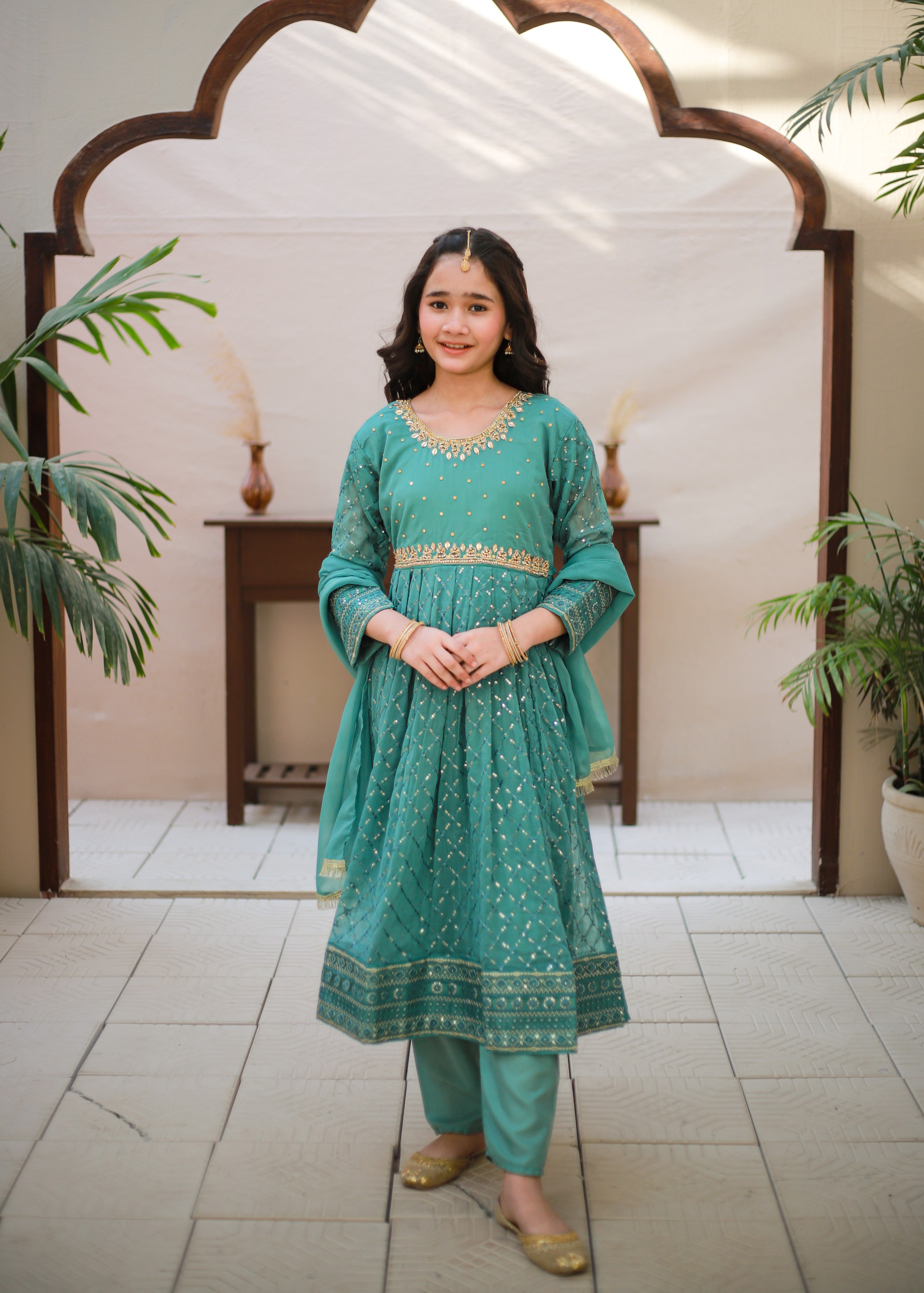 chiffon Pishwas in Turquoise