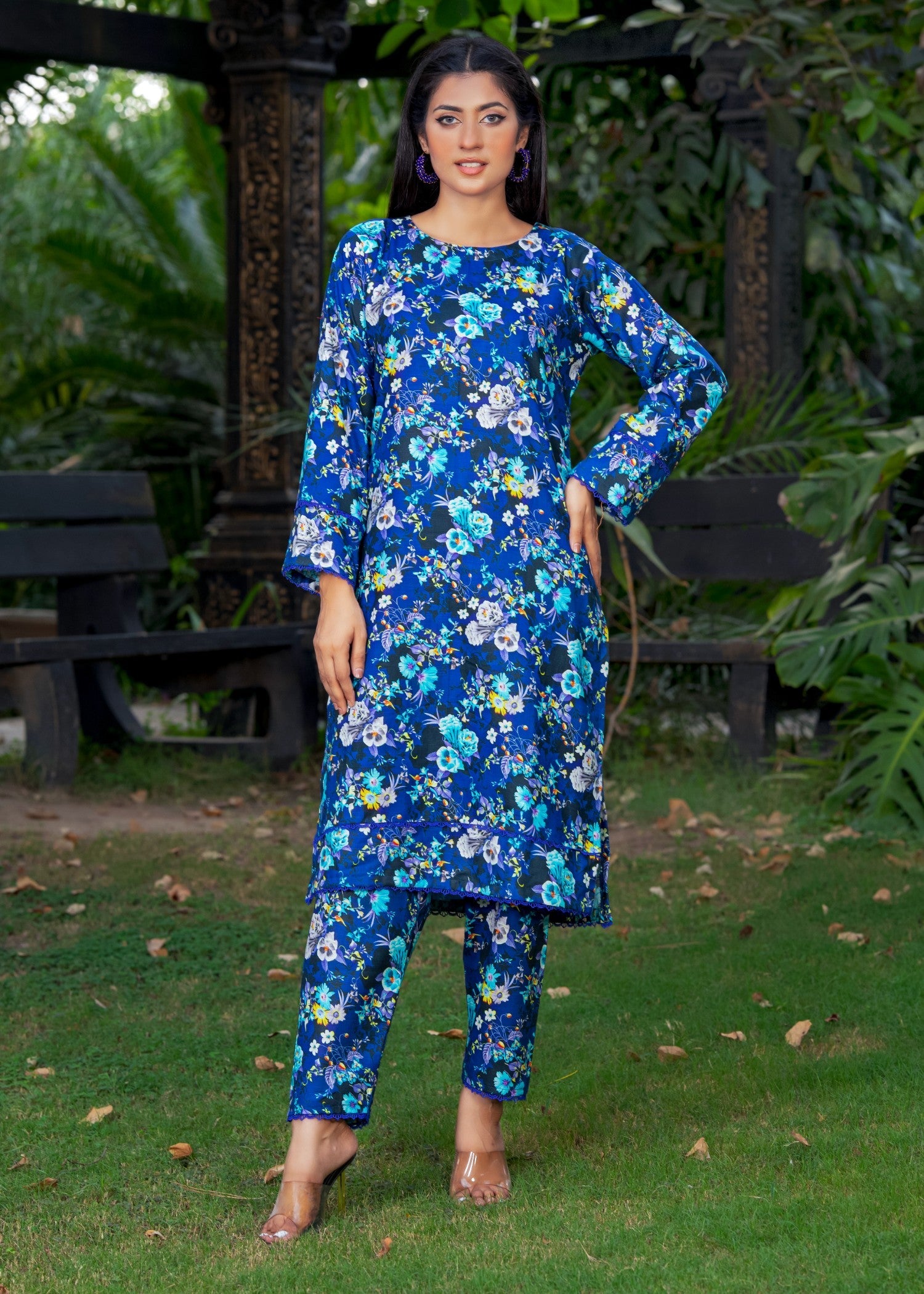 slub khaddar Unstitched in Dark blue
