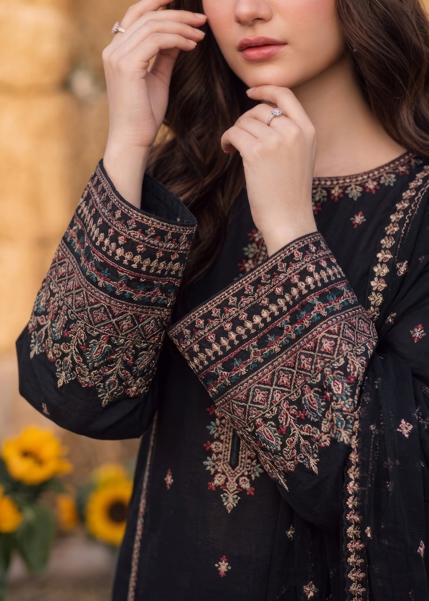 lawn Kurta Set in Black