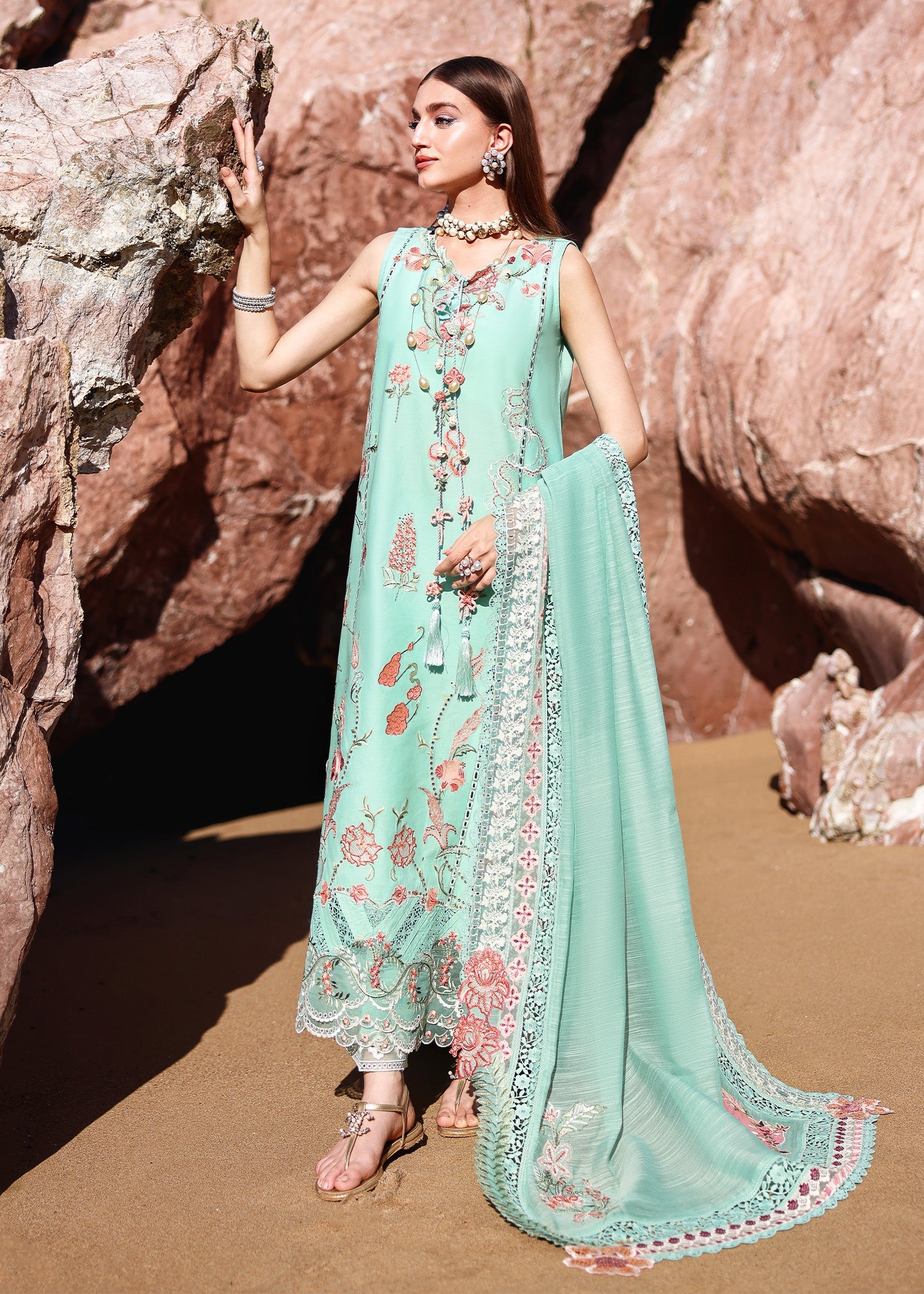 Breeze Festive Luxury Lawn – GIA-5-B