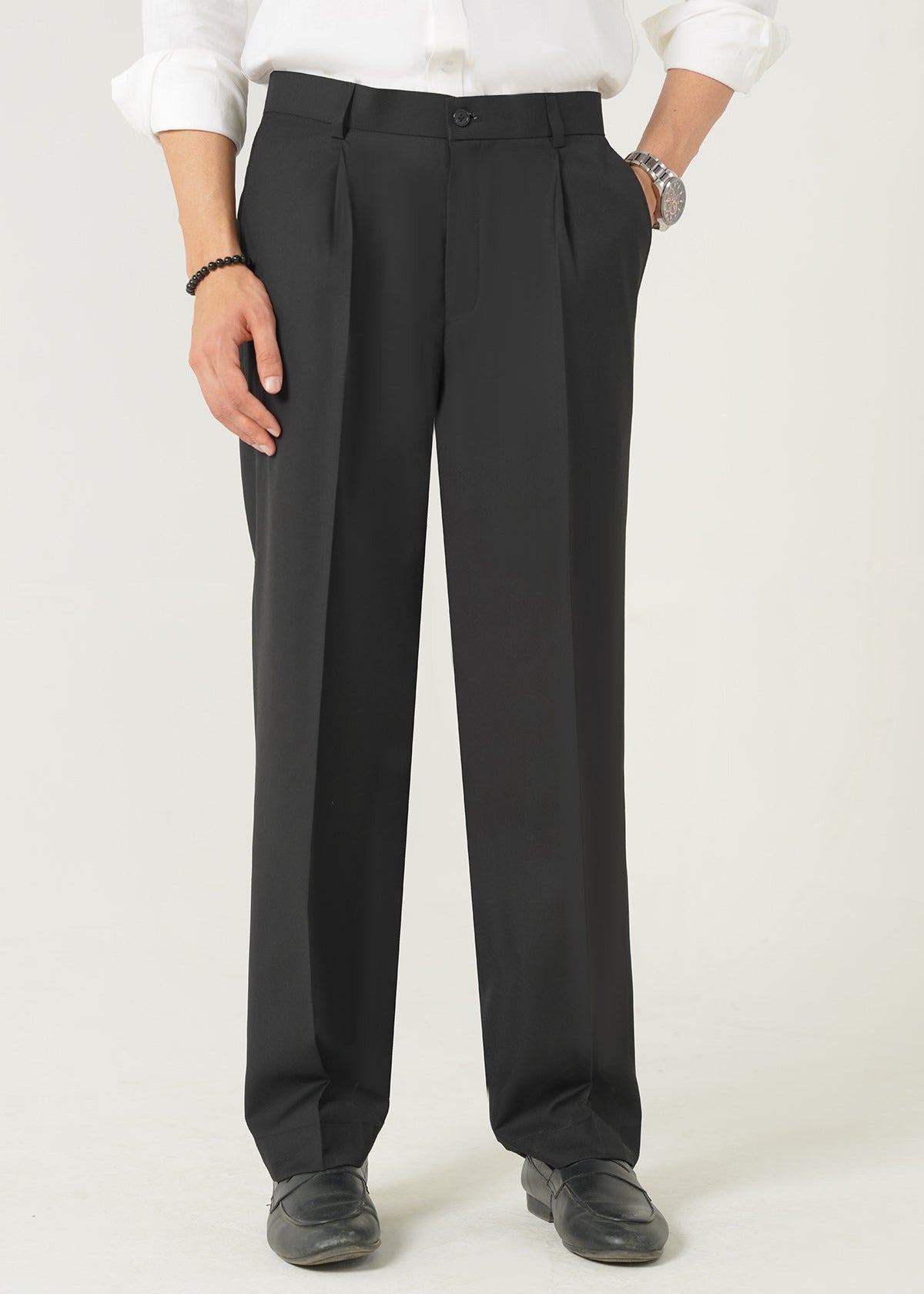 suiting Pants in Pitch