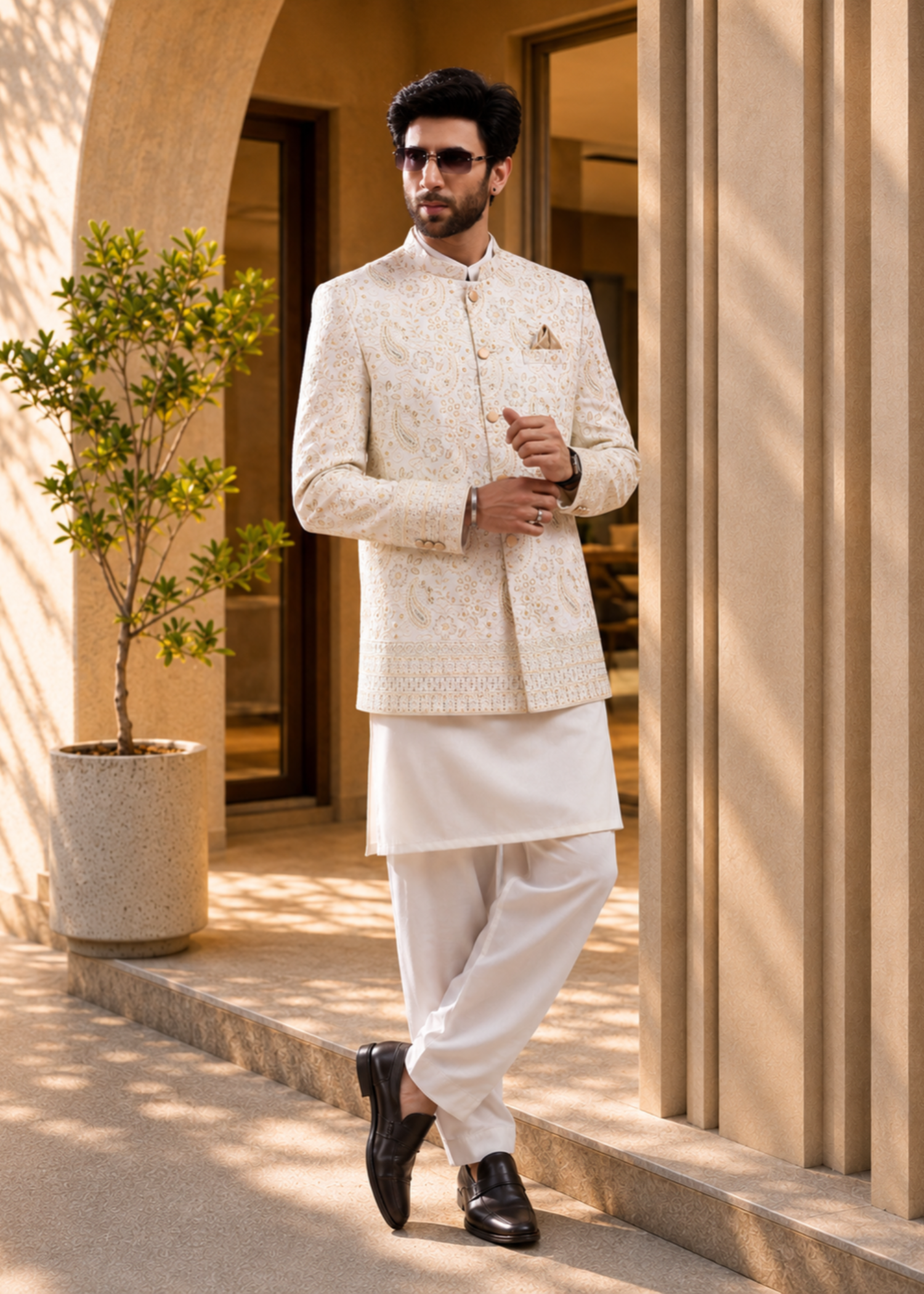 jamawar Prince Coat in Off-white
