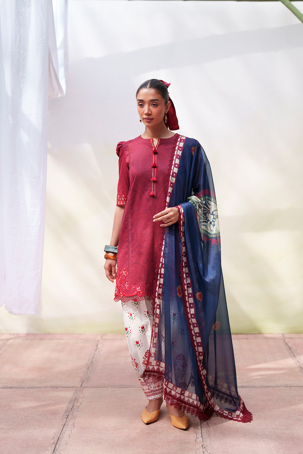 Laanem Luxury Lawn – ELOWEN-B - SRL26-08