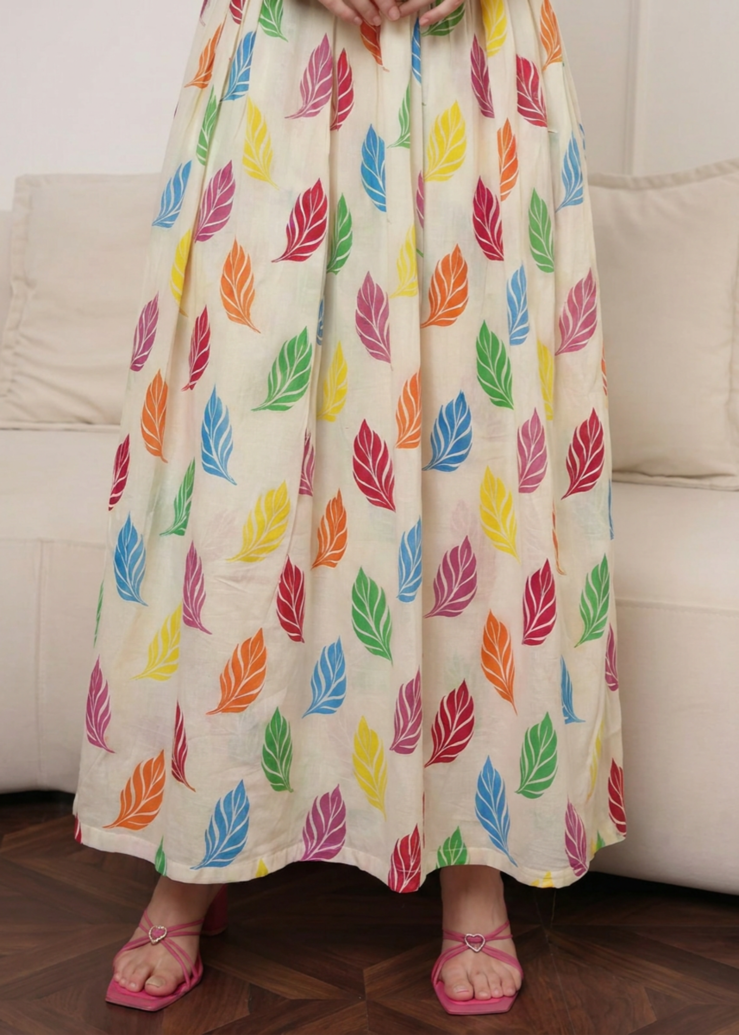 lawn Maxi in Off-white