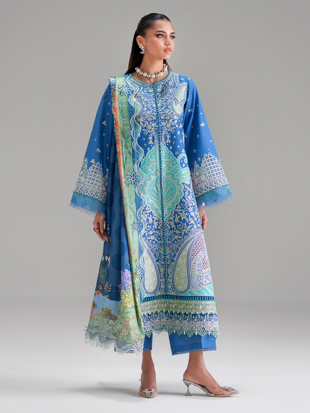 Amour Luxury Lawn – 187-A