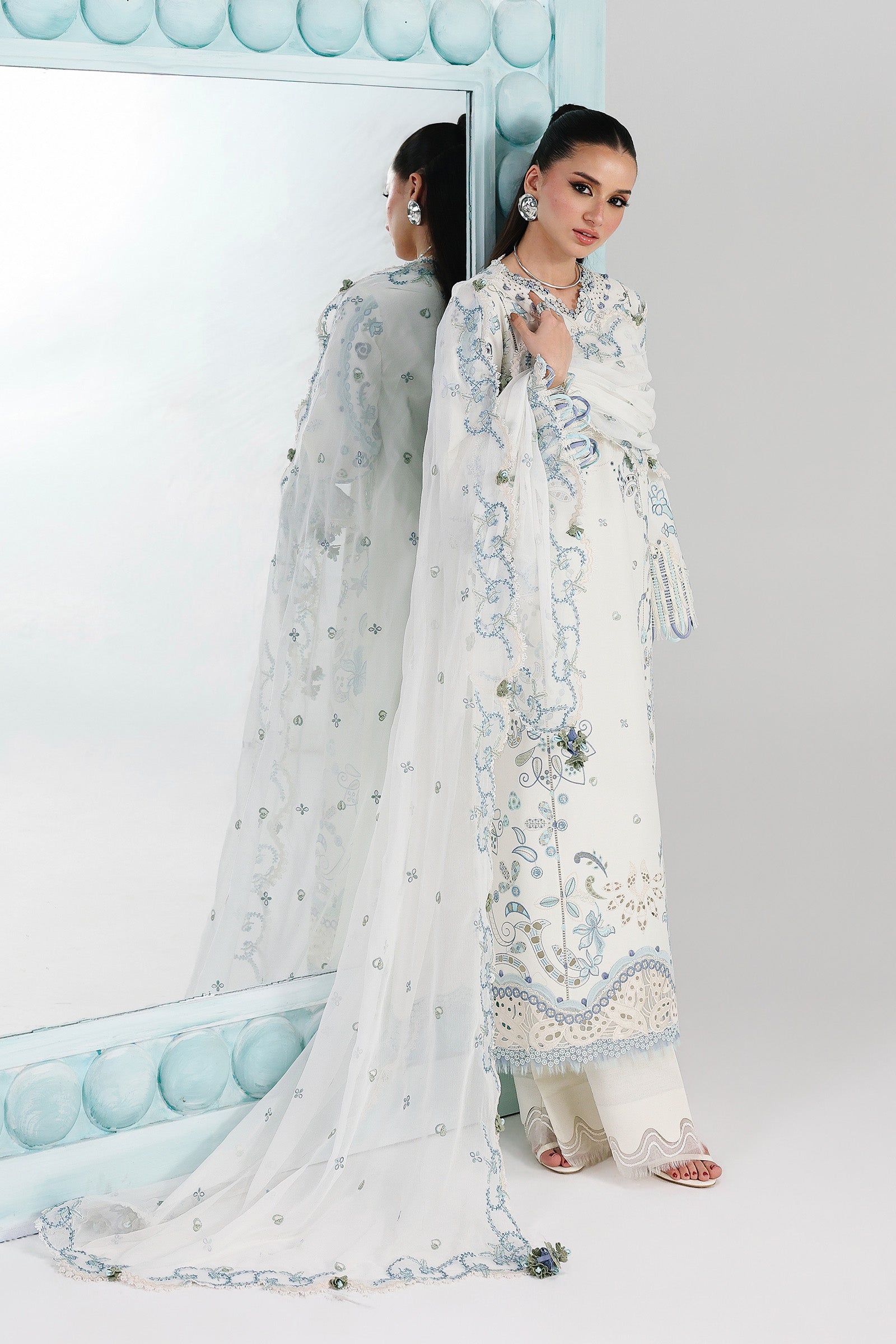 Festive Luxury Lawn – QFL-03 IRMIN