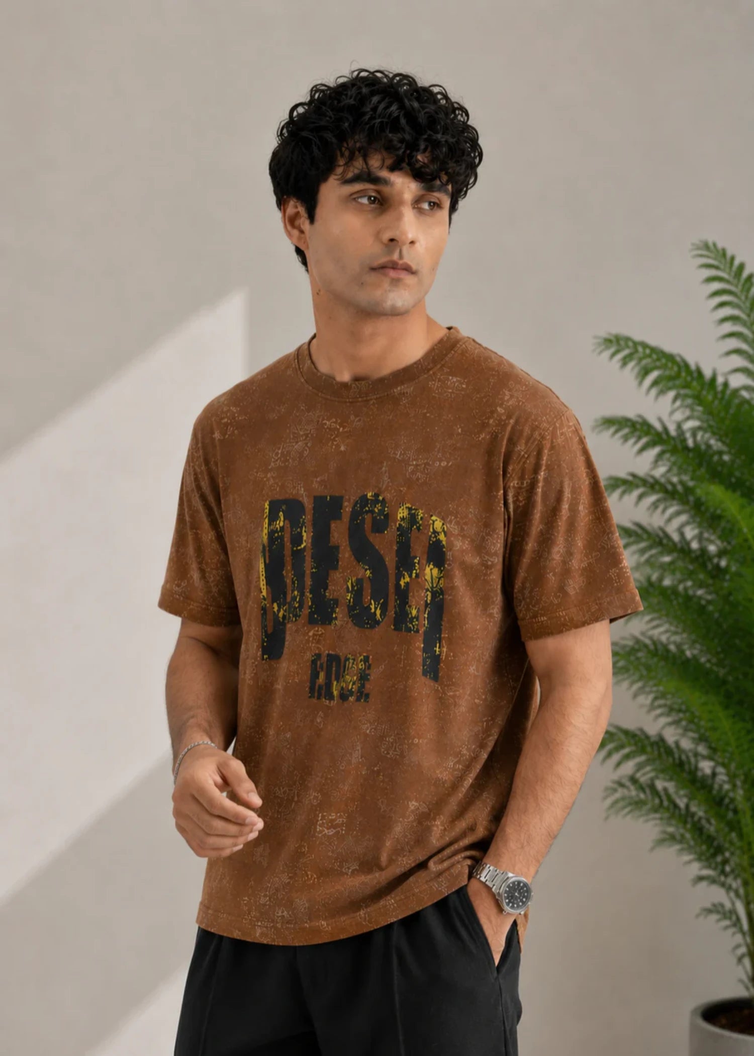 cotton T Shirt in Brown