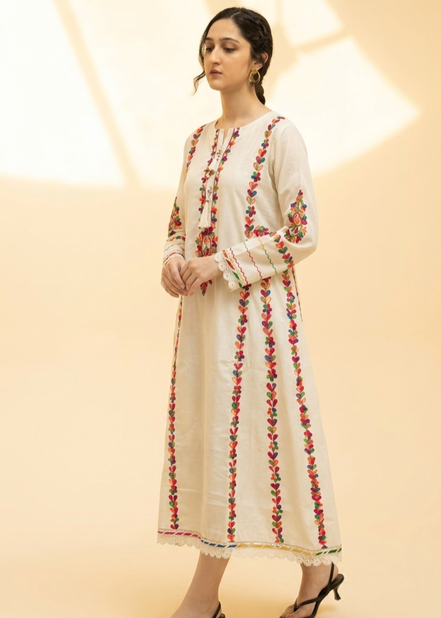 cotton Pishwas in Off-white