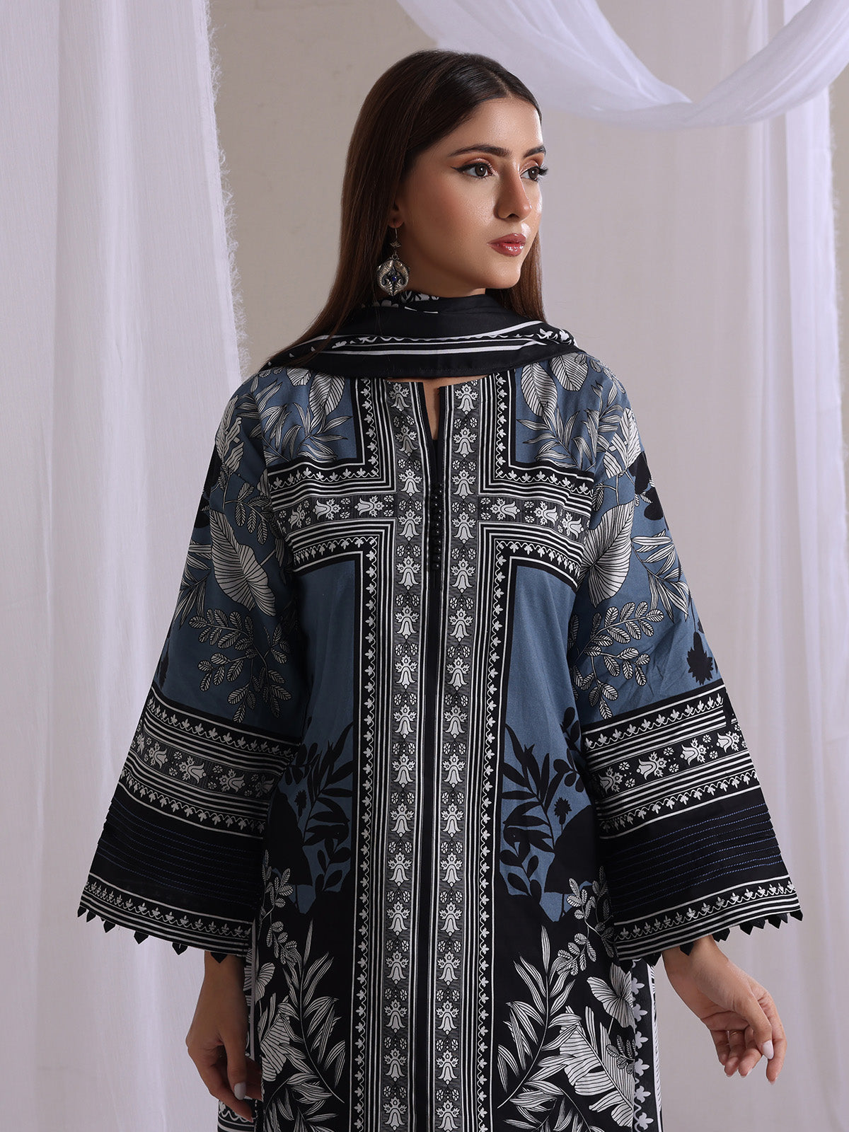 ribbed lawn Kurta Set in Ash grey
