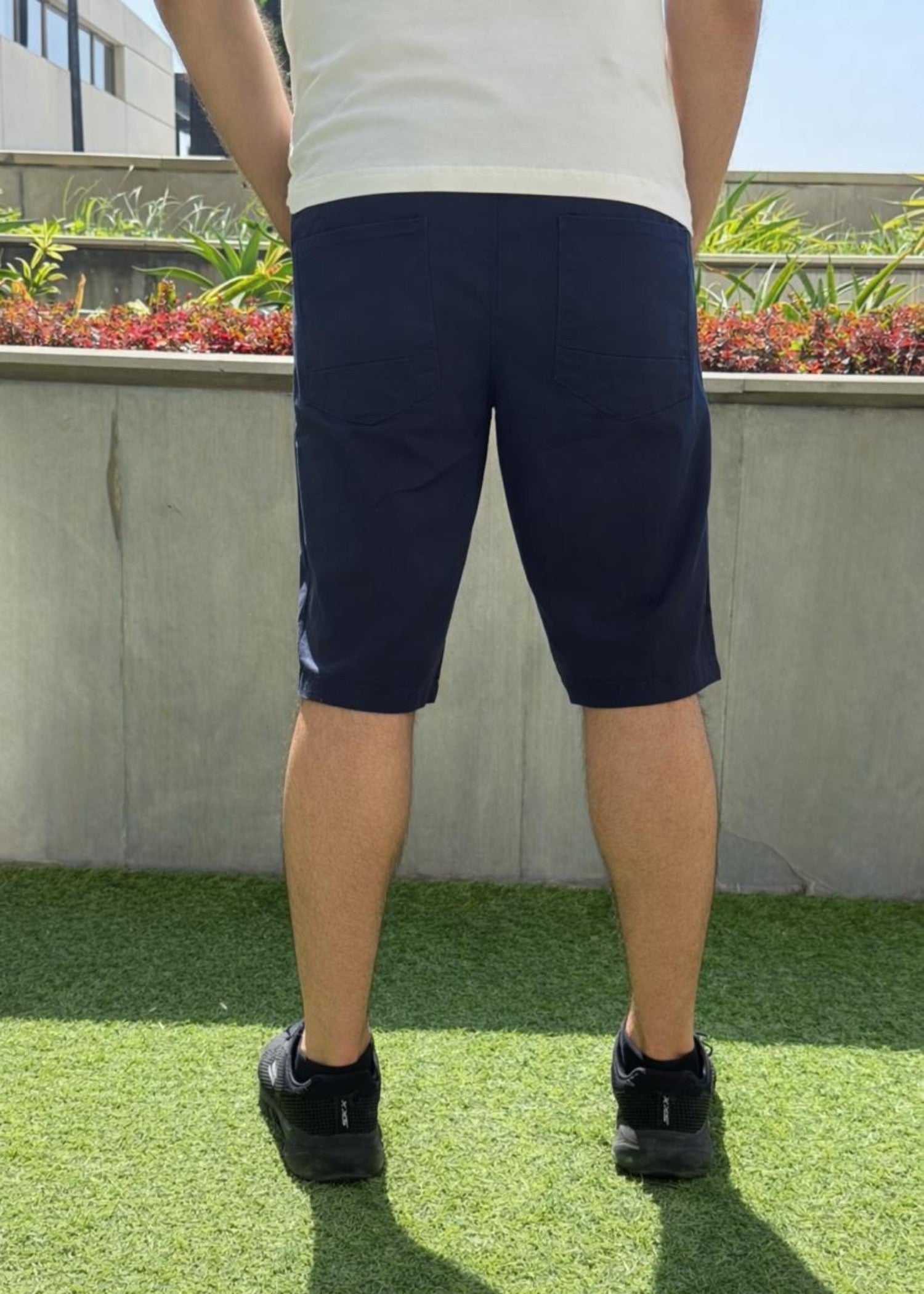 twill cotton Shorts in Navy blue