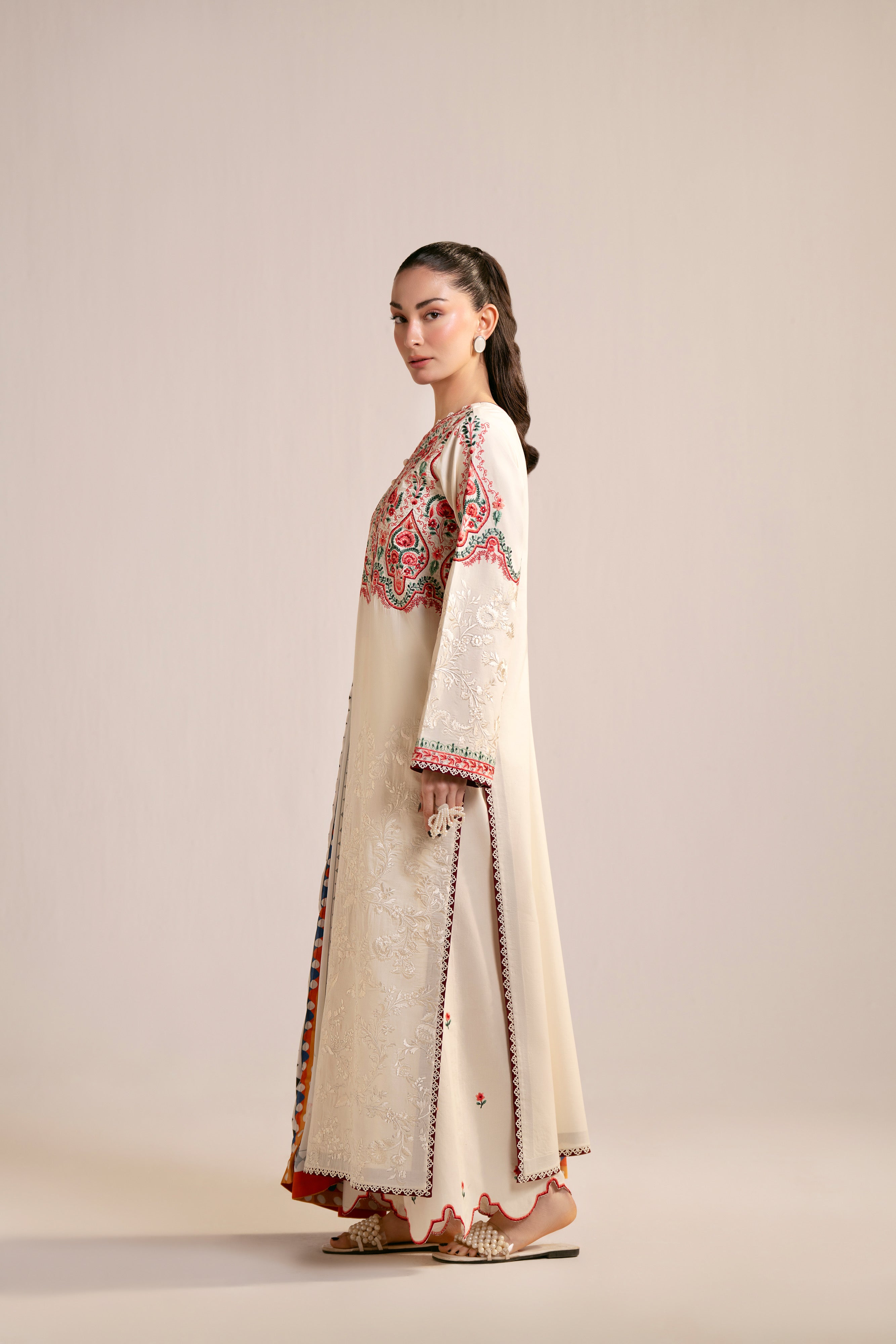 jacquard Kurta Set in Off-white