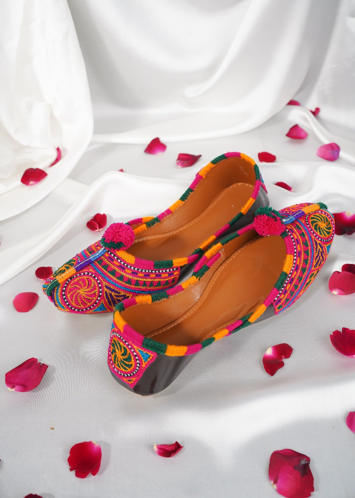 Khussa in Multi by - High Quality Women Khussa EYJ1293