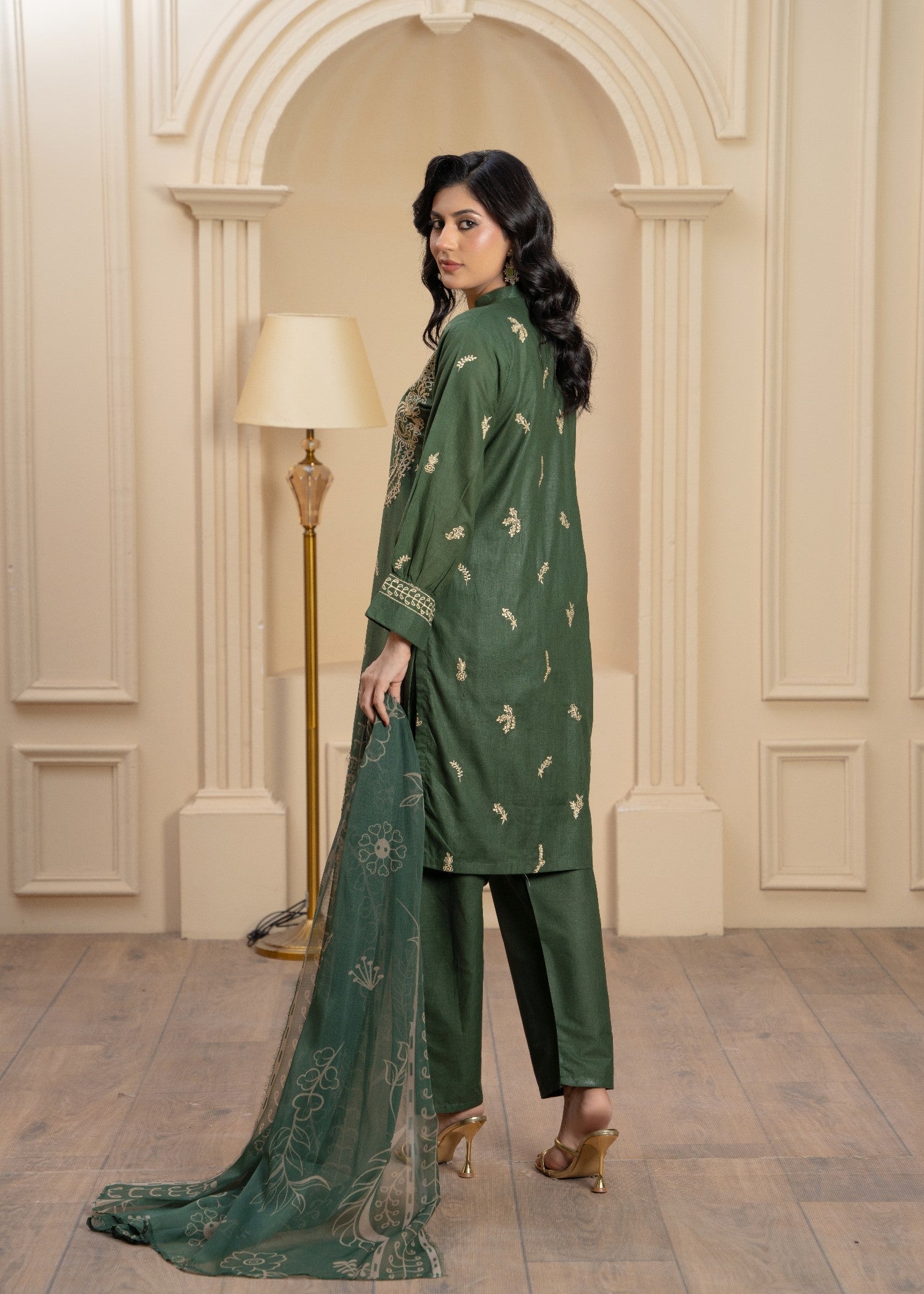 cambric Kurta Set in Olive green