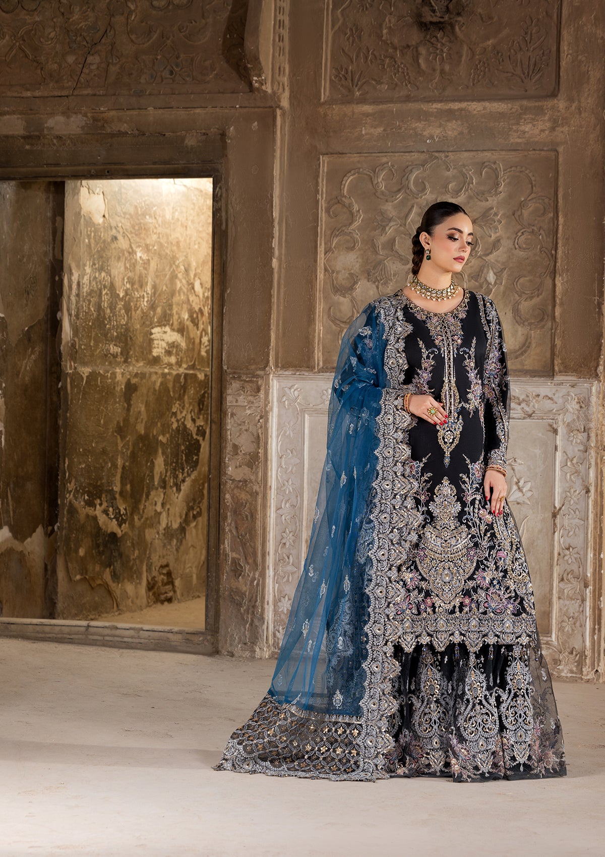 net Sharara in Black