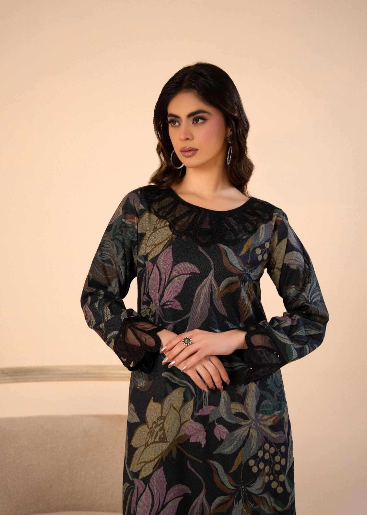 dhanak Kurta Set in Black