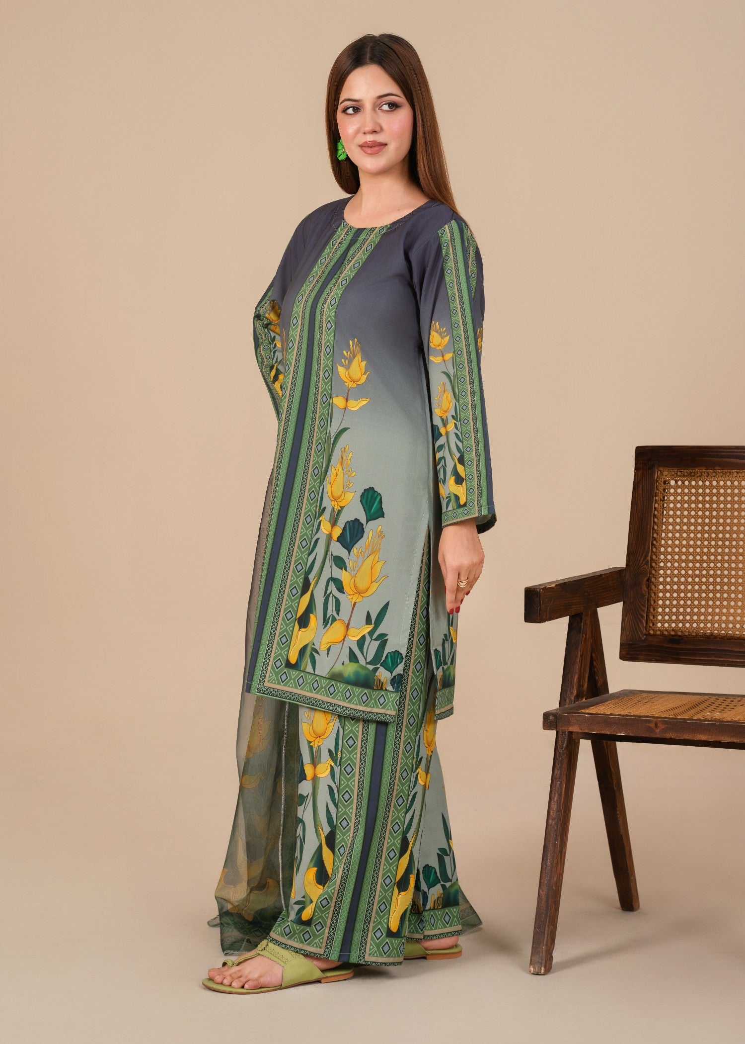 silk crepe Kurta Set in Apple green