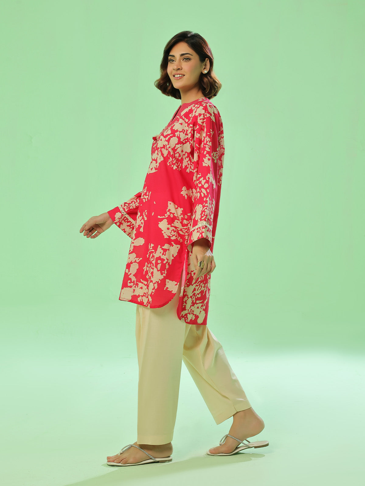 zari lawn Unstitched in Blood red